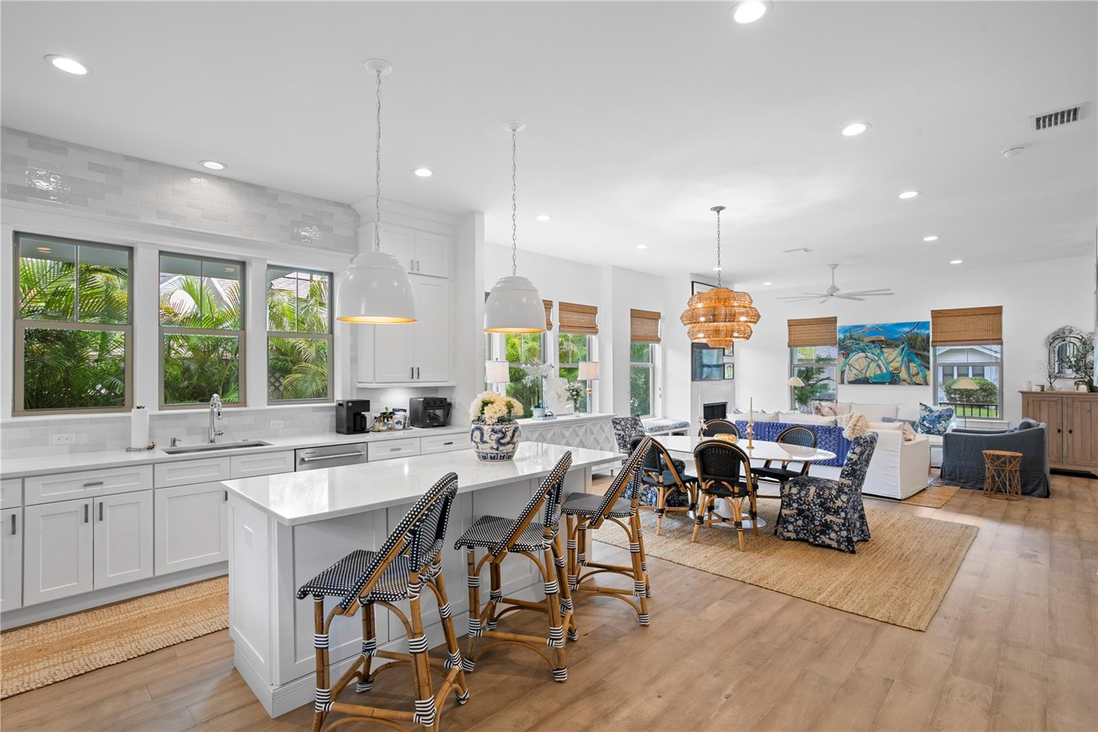 1109 18TH AVE N, ST PETERSBURG, FL, 33704