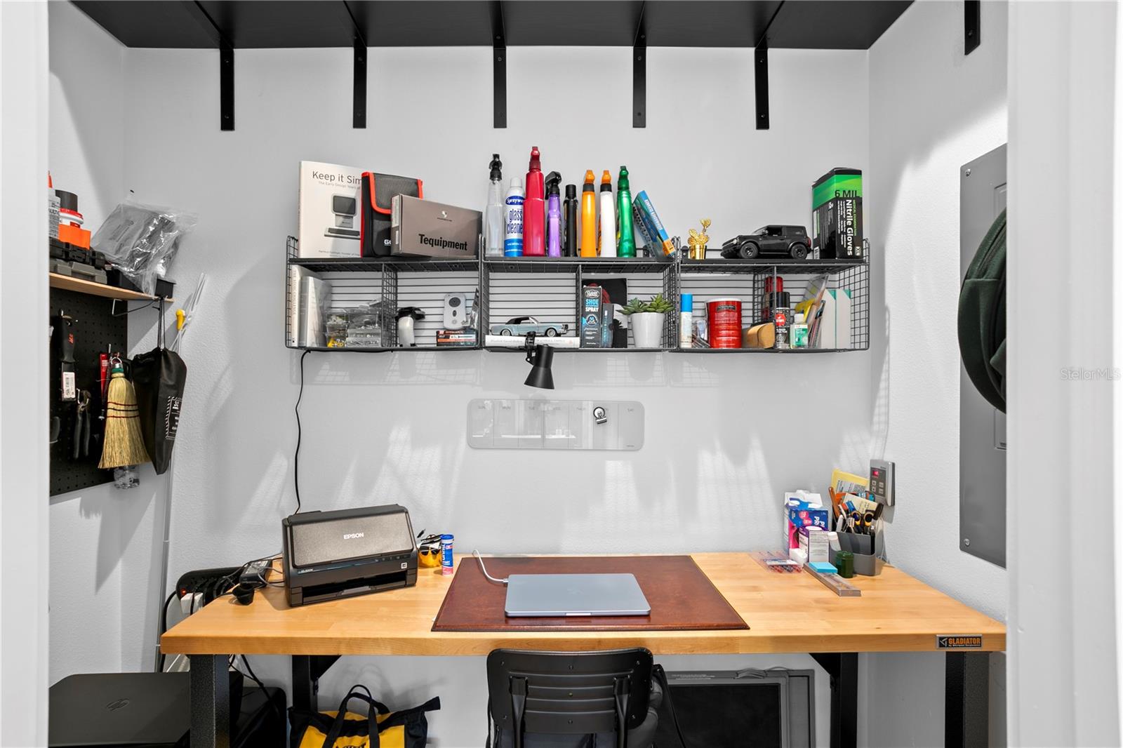 1109 18TH AVE N, ST PETERSBURG, FL, 33704