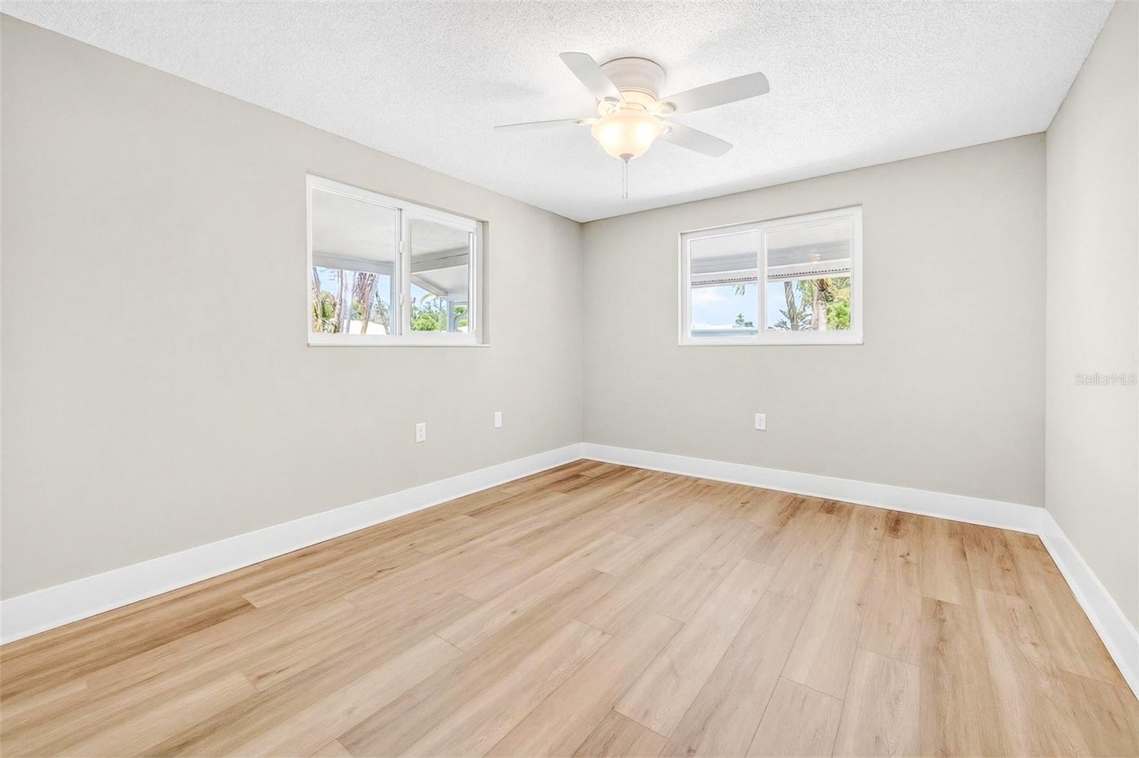 509 SPANISH DR N, LONGBOAT KEY, FL, 34228