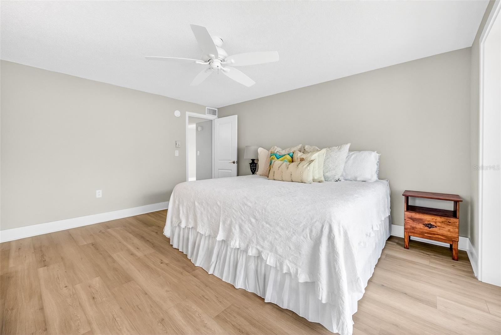 509 SPANISH DR N, LONGBOAT KEY, FL, 34228