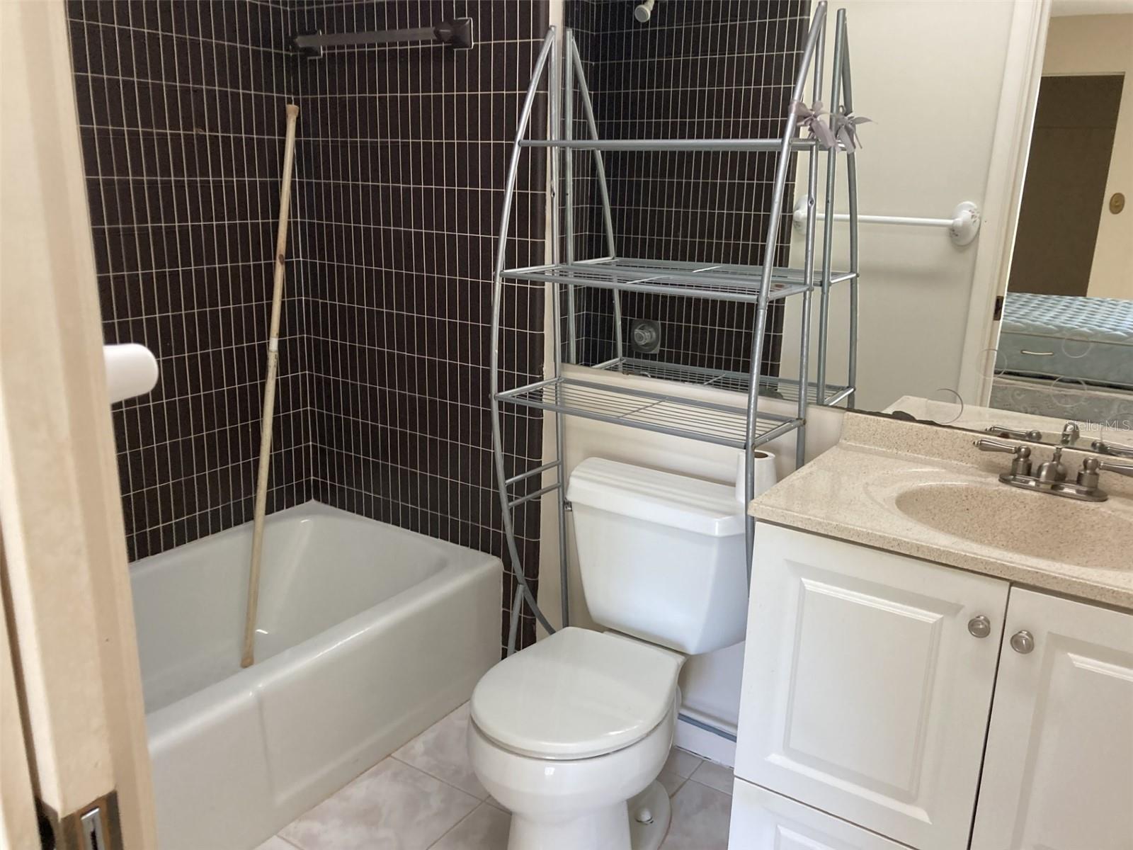 3500 EL CONQUISTADOR PKWY #129, BRADENTON, FL, 34210