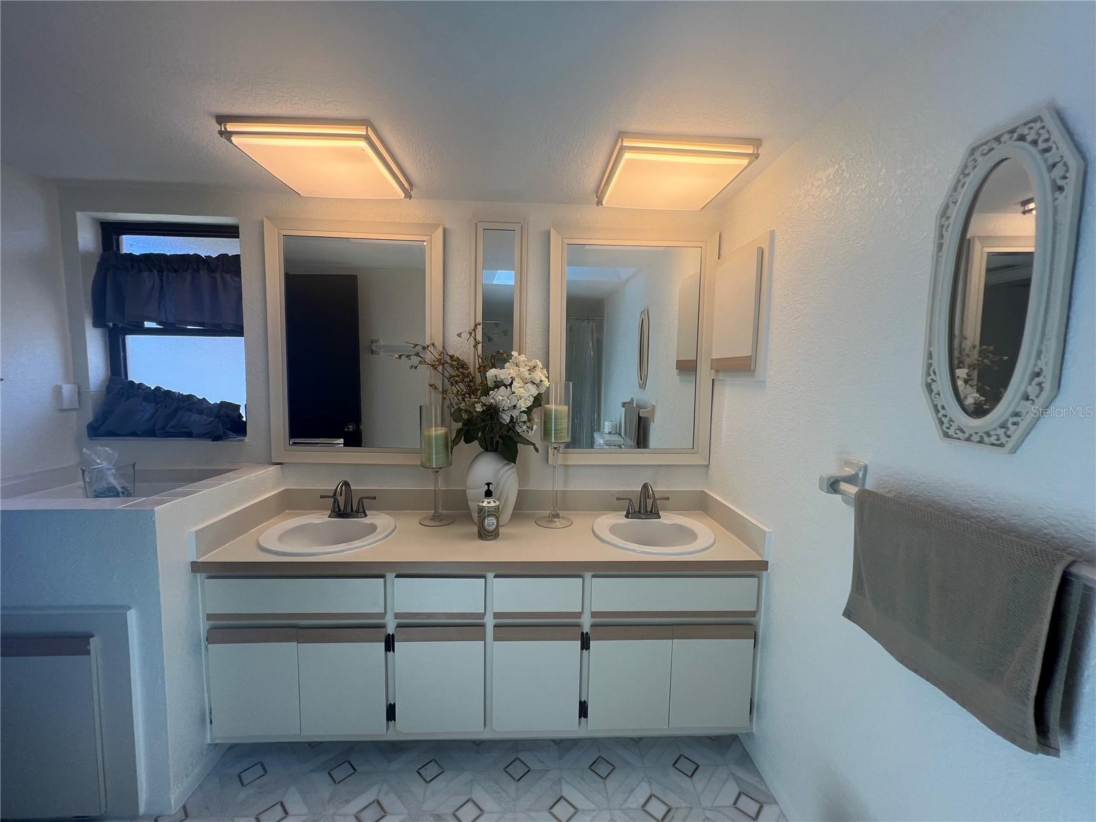 21212 BURKHART DR, PORT CHARLOTTE, FL, 33952