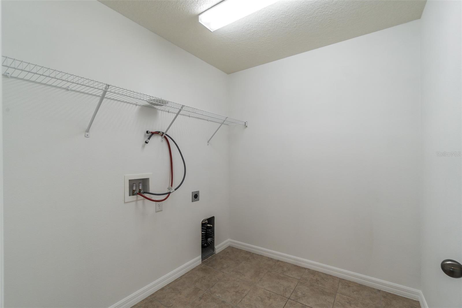 11220 GOLD COMPASS ST, GIBSONTON, FL, 33534