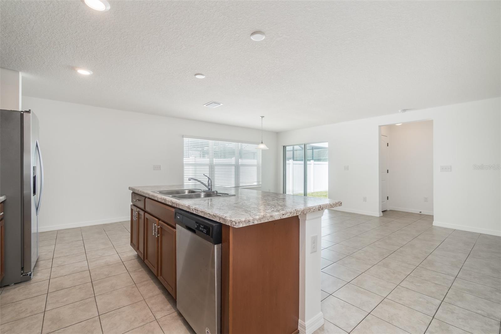 11220 GOLD COMPASS ST, GIBSONTON, FL, 33534
