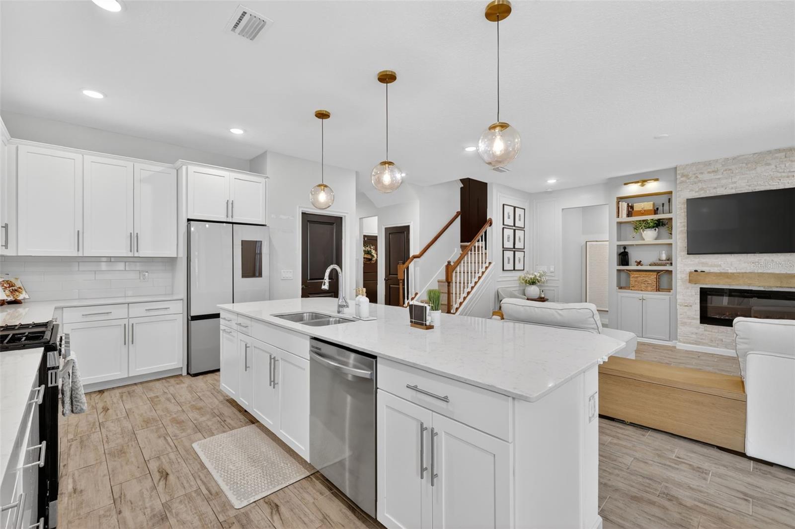 2341 SIRENA LN, MOUNT DORA, FL, 32757