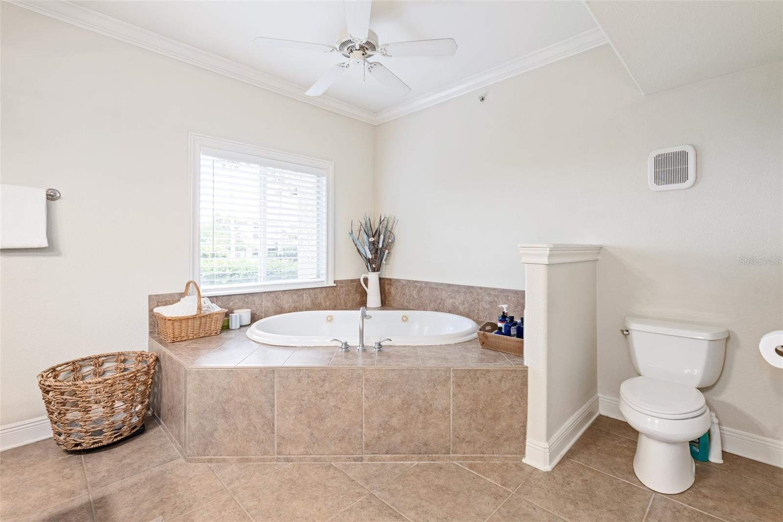 104 CLUB HOUSE DR #105, PALM COAST, FL, 32137