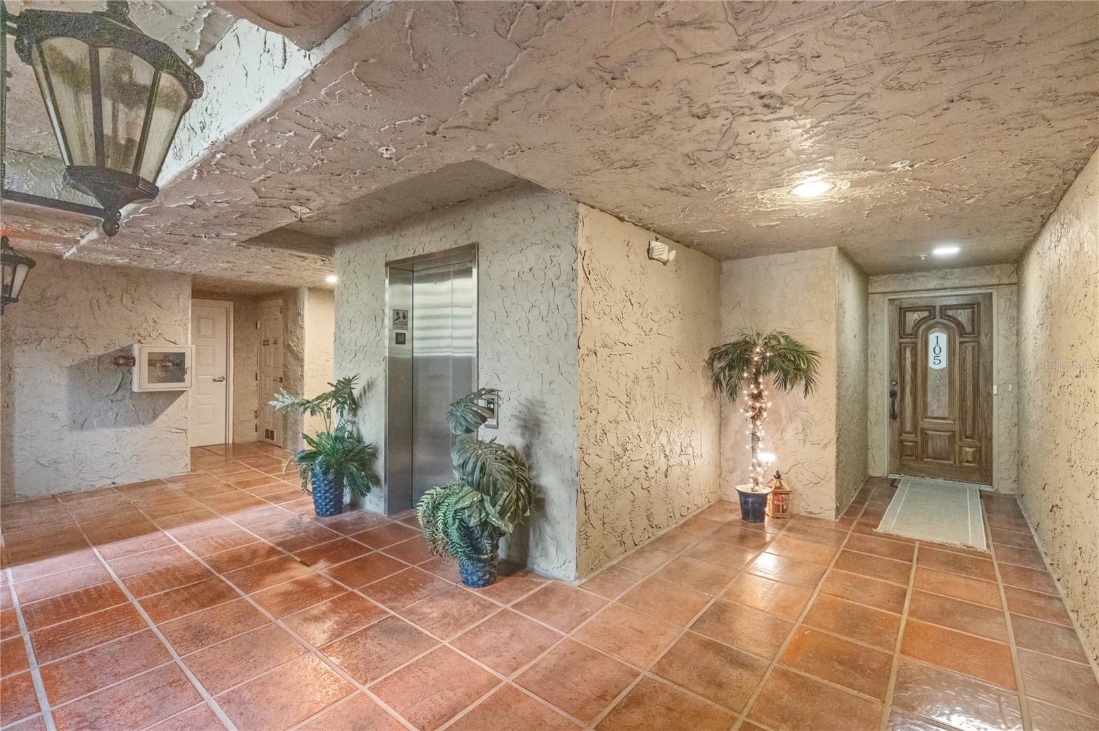 104 CLUB HOUSE DR #105, PALM COAST, FL, 32137
