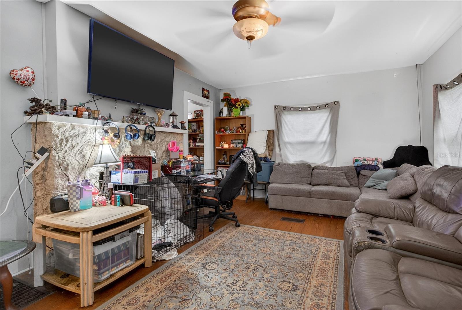 431 EDGEWATER AVE, UMATILLA, FL, 32784