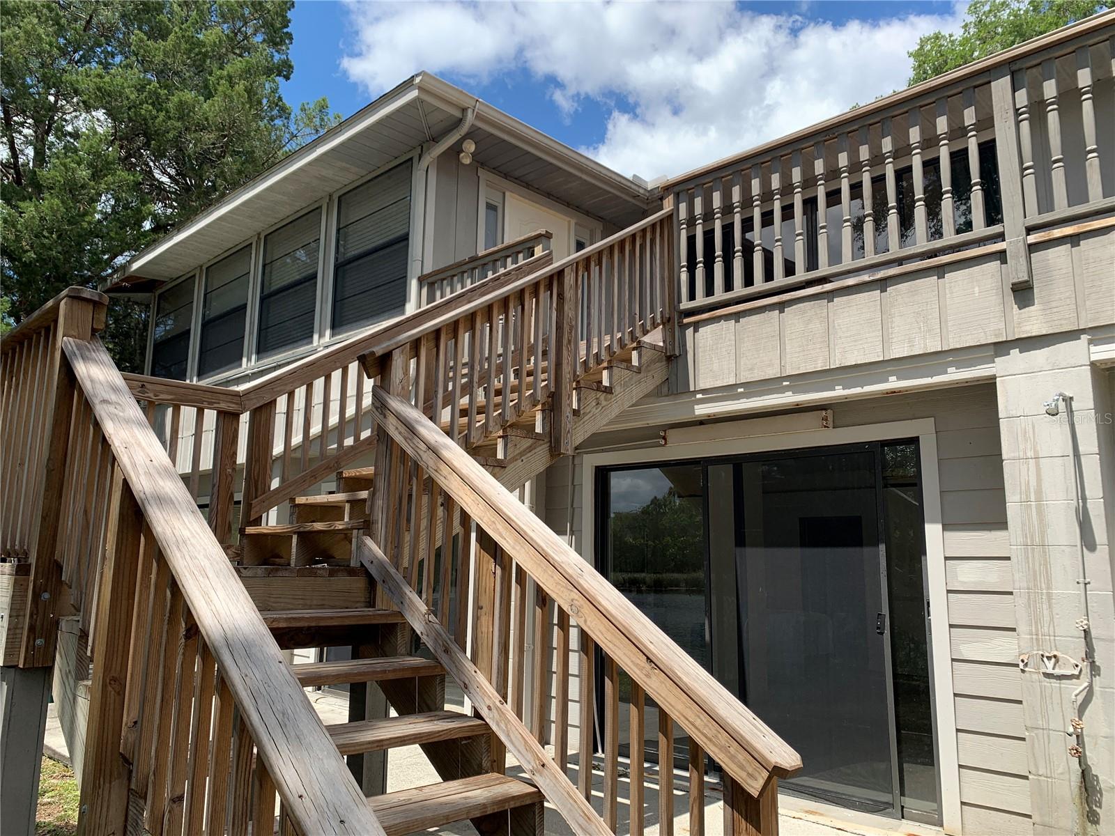 1045 N CRESCENT DR, CRYSTAL RIVER, FL, 34429