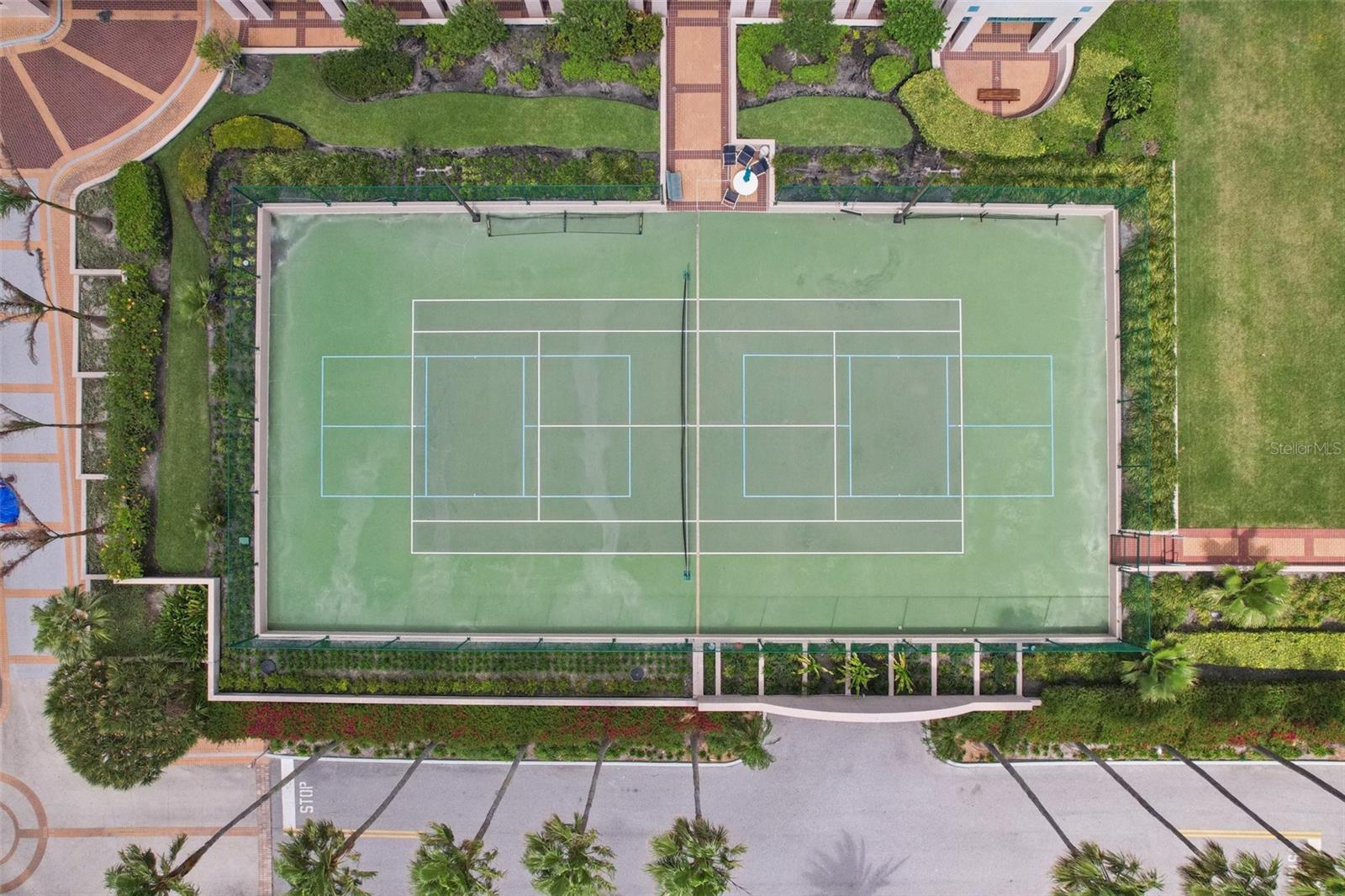 1520 GULF BLVD #202, CLEARWATER BEACH, FL, 33767