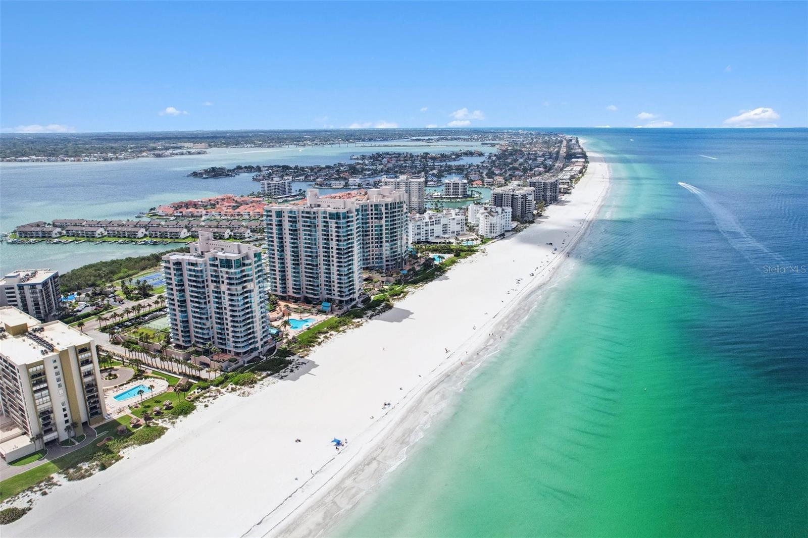 1520 GULF BLVD #202, CLEARWATER BEACH, FL, 33767