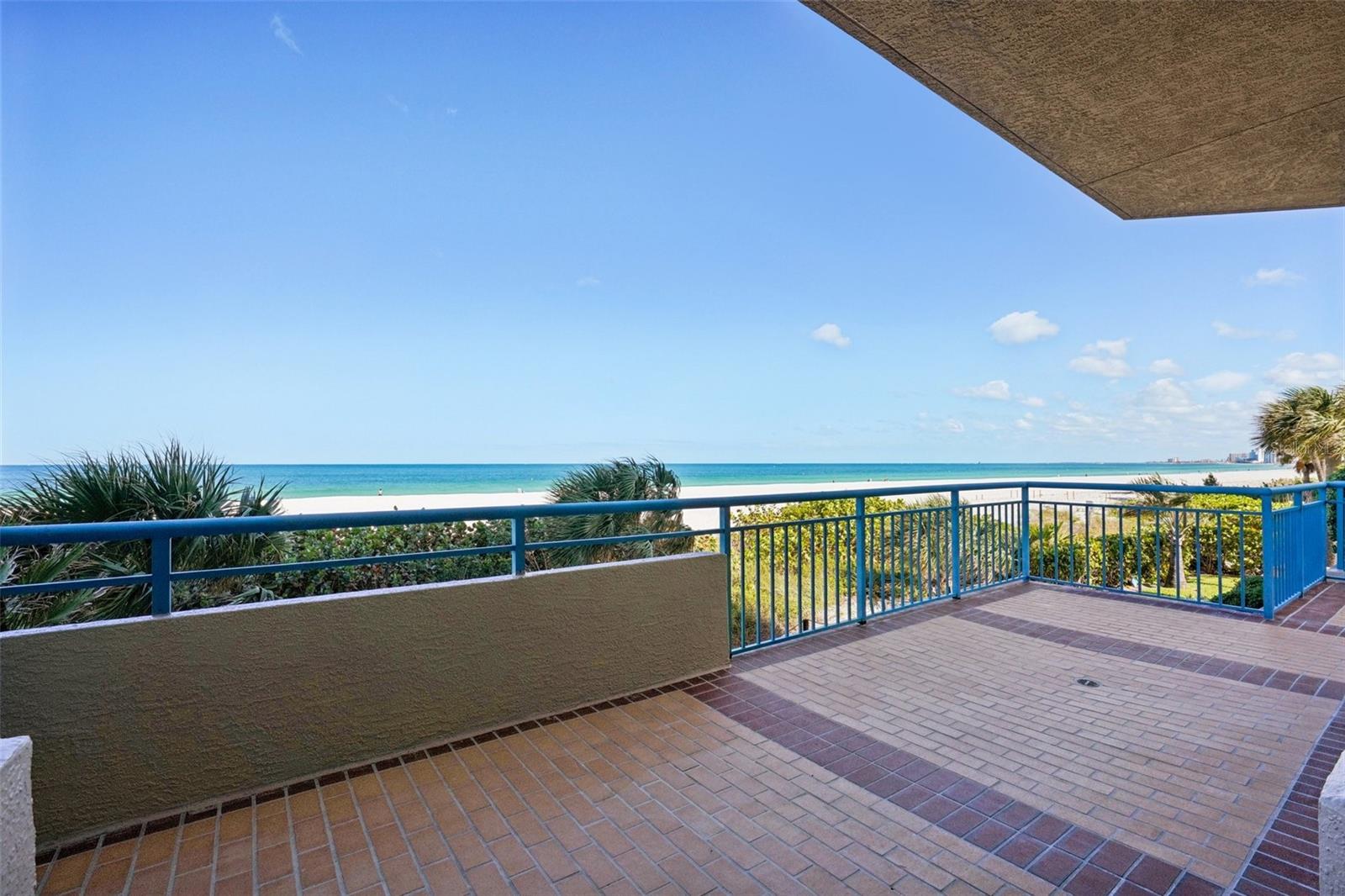 1520 GULF BLVD #202, CLEARWATER BEACH, FL, 33767