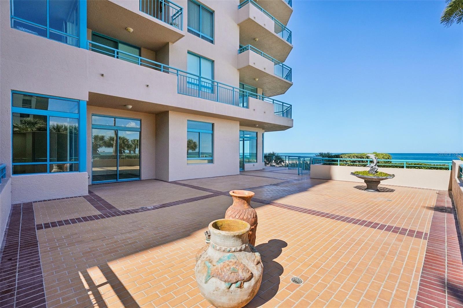 1520 GULF BLVD #202, CLEARWATER BEACH, FL, 33767