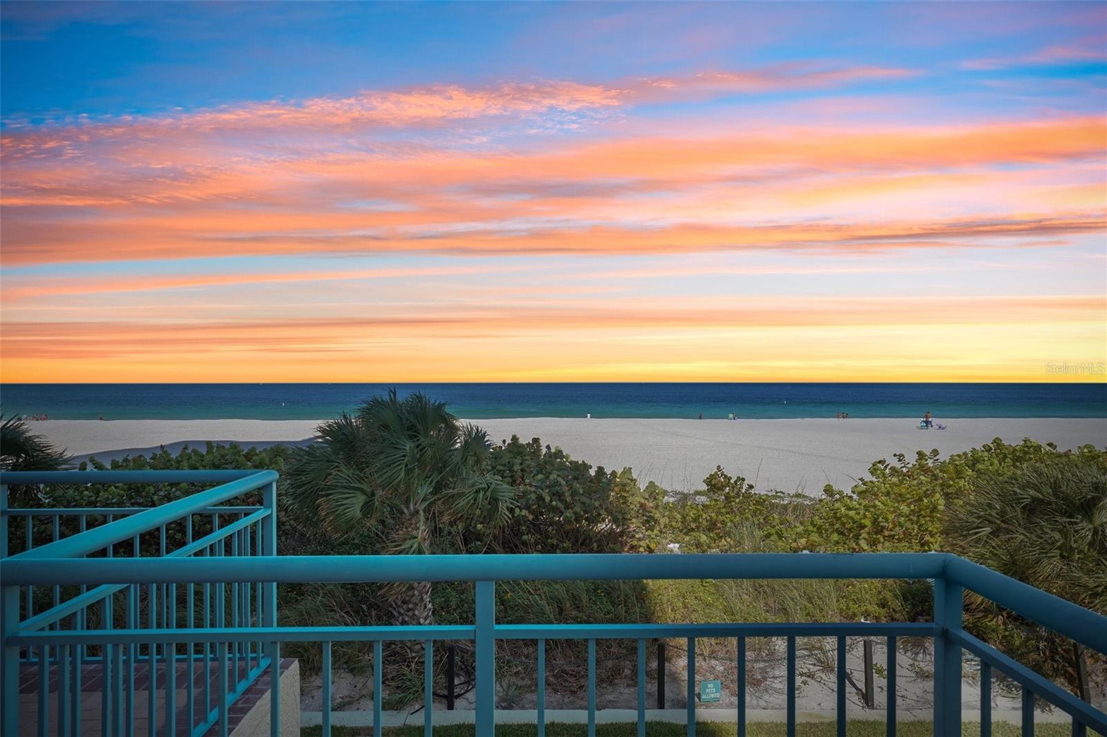 1520 GULF BLVD #202, CLEARWATER BEACH, FL, 33767