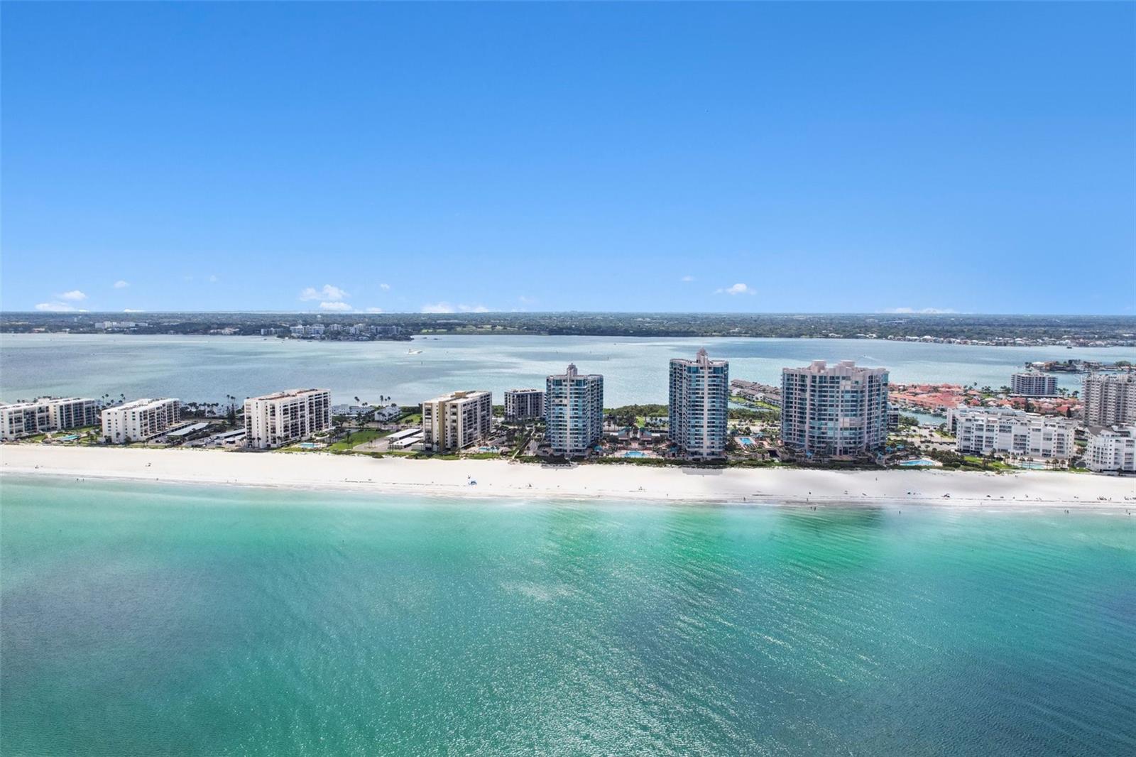 1520 GULF BLVD #202, CLEARWATER BEACH, FL, 33767