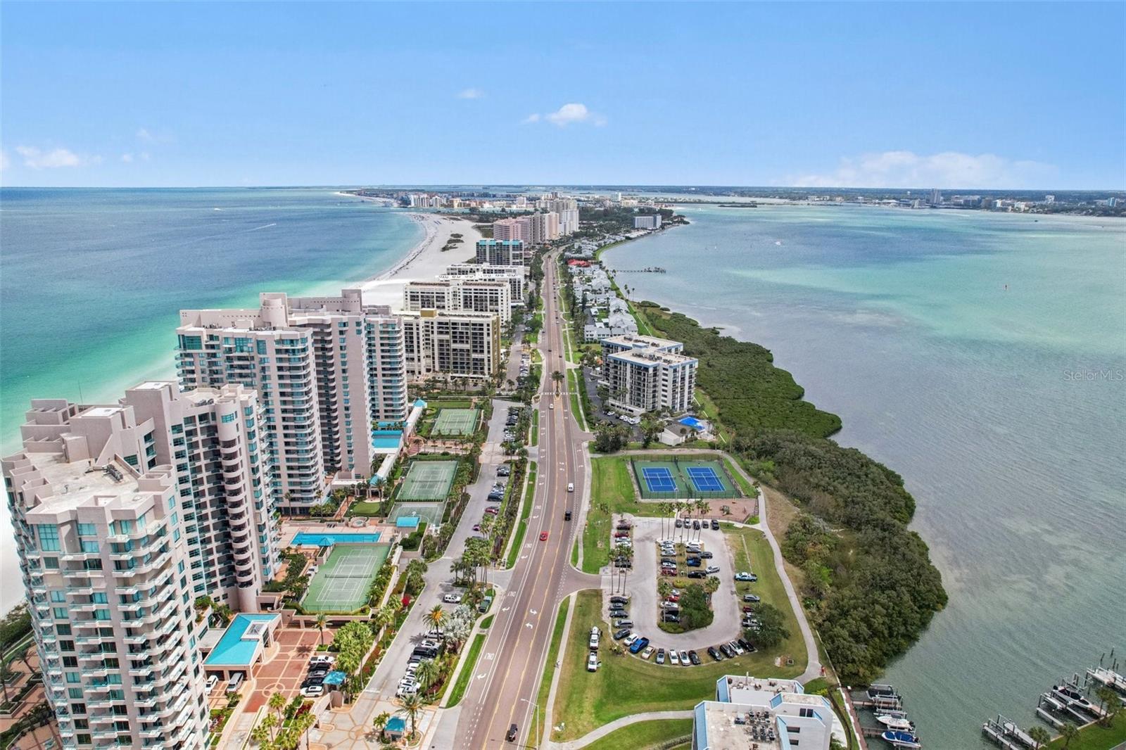 1520 GULF BLVD #202, CLEARWATER BEACH, FL, 33767