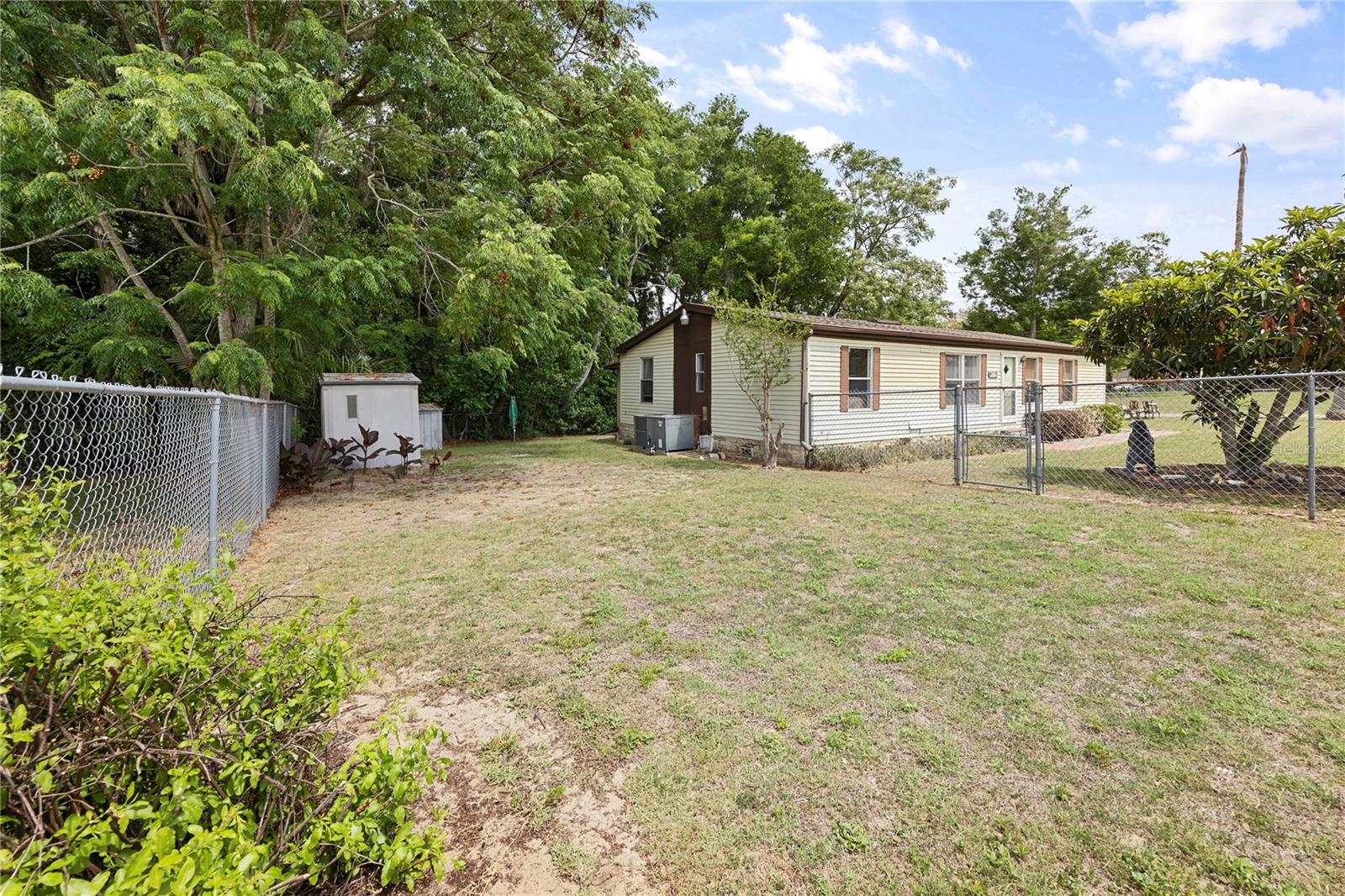 36833 SHADOW HILL DR, FRUITLAND PARK, FL, 34731