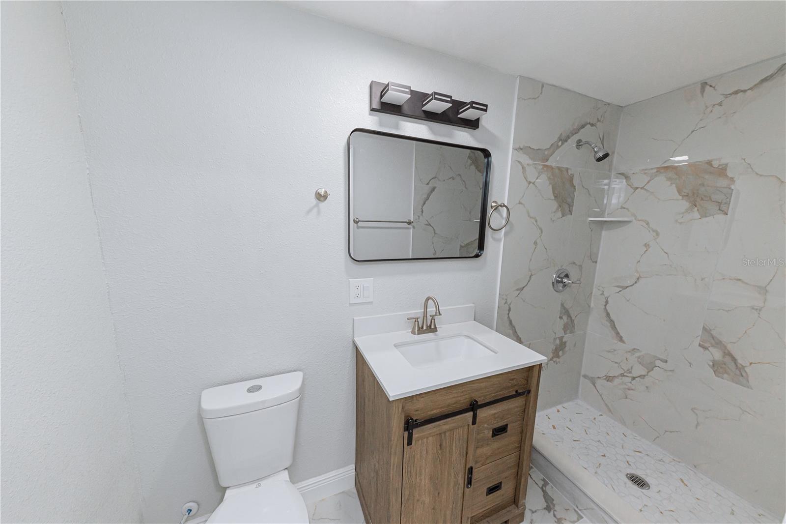 8717 91ST TER, SEMINOLE, FL, 33777