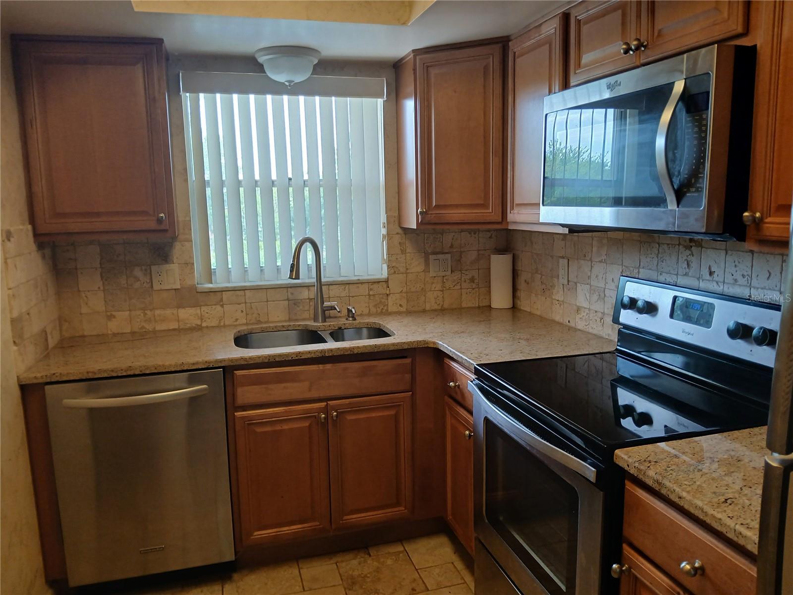5880 38TH AVE N #304, ST PETERSBURG, FL, 33710