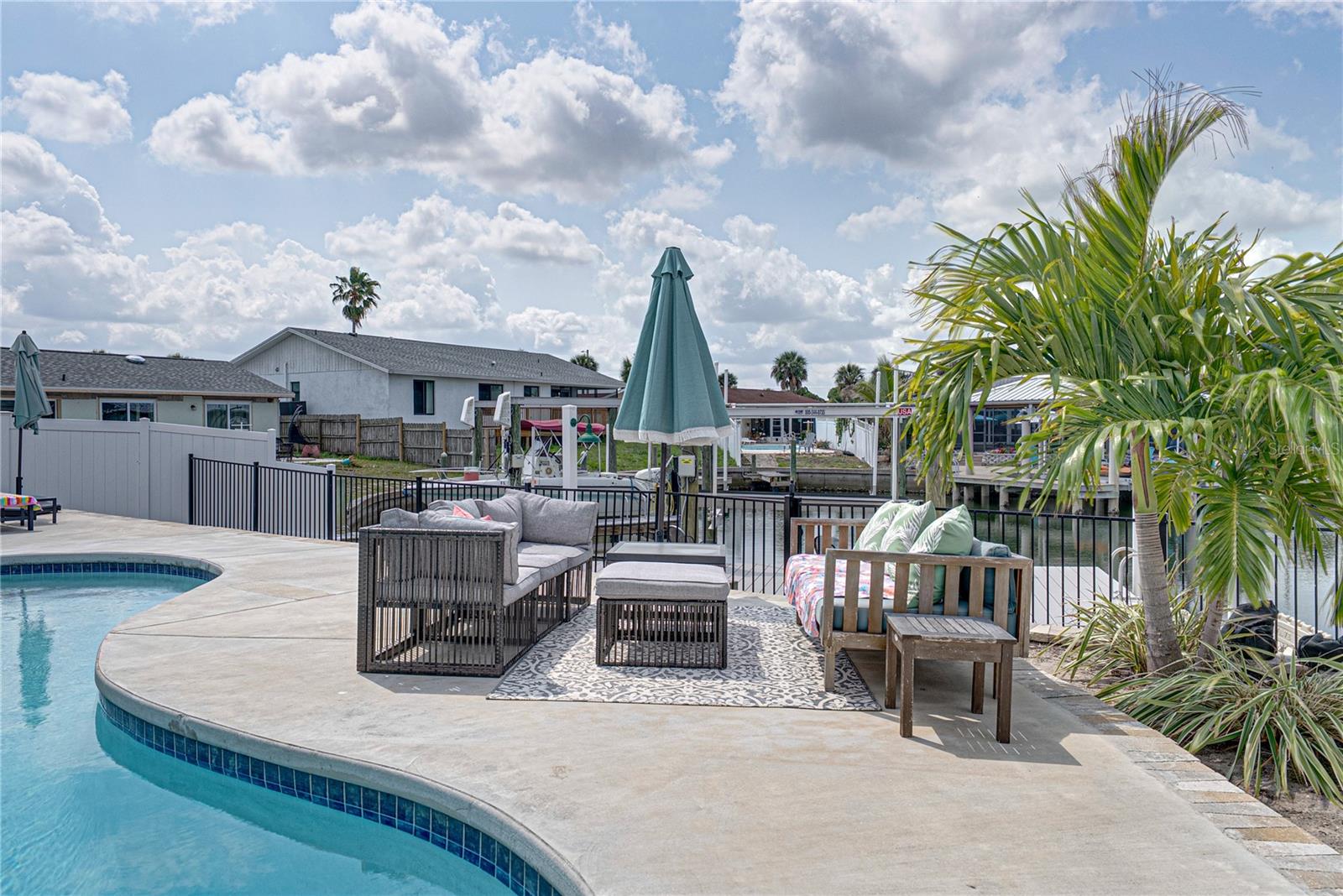 1004 SAGO PALM WAY, APOLLO BEACH, FL, 33572