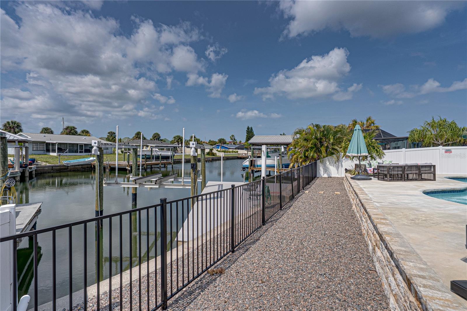 1004 SAGO PALM WAY, APOLLO BEACH, FL, 33572