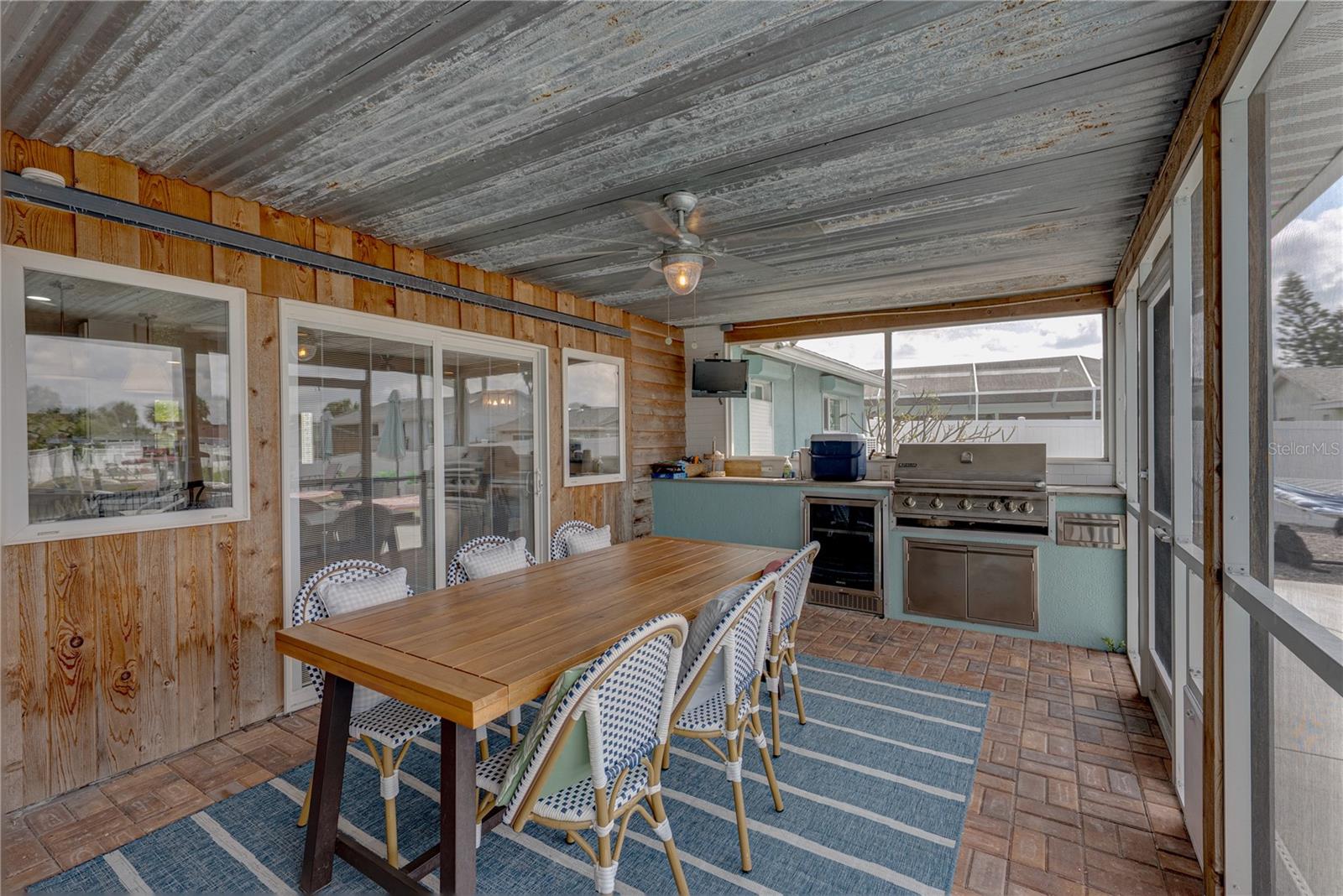 1004 SAGO PALM WAY, APOLLO BEACH, FL, 33572
