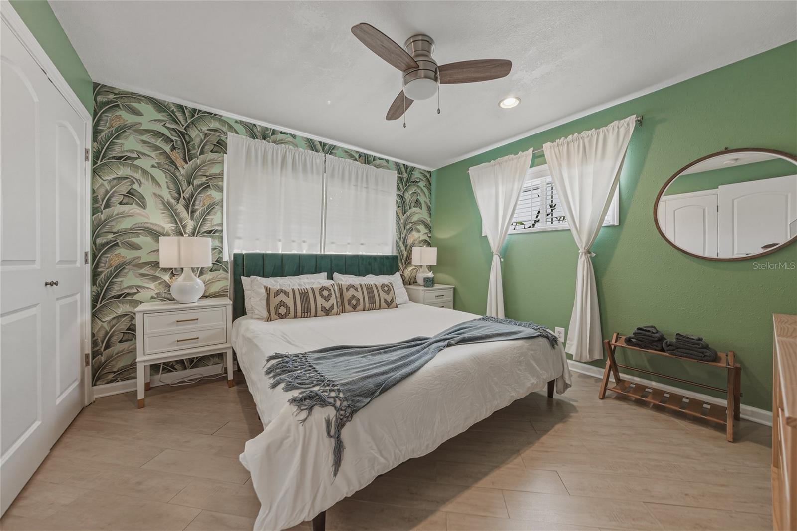 1004 SAGO PALM WAY, APOLLO BEACH, FL, 33572