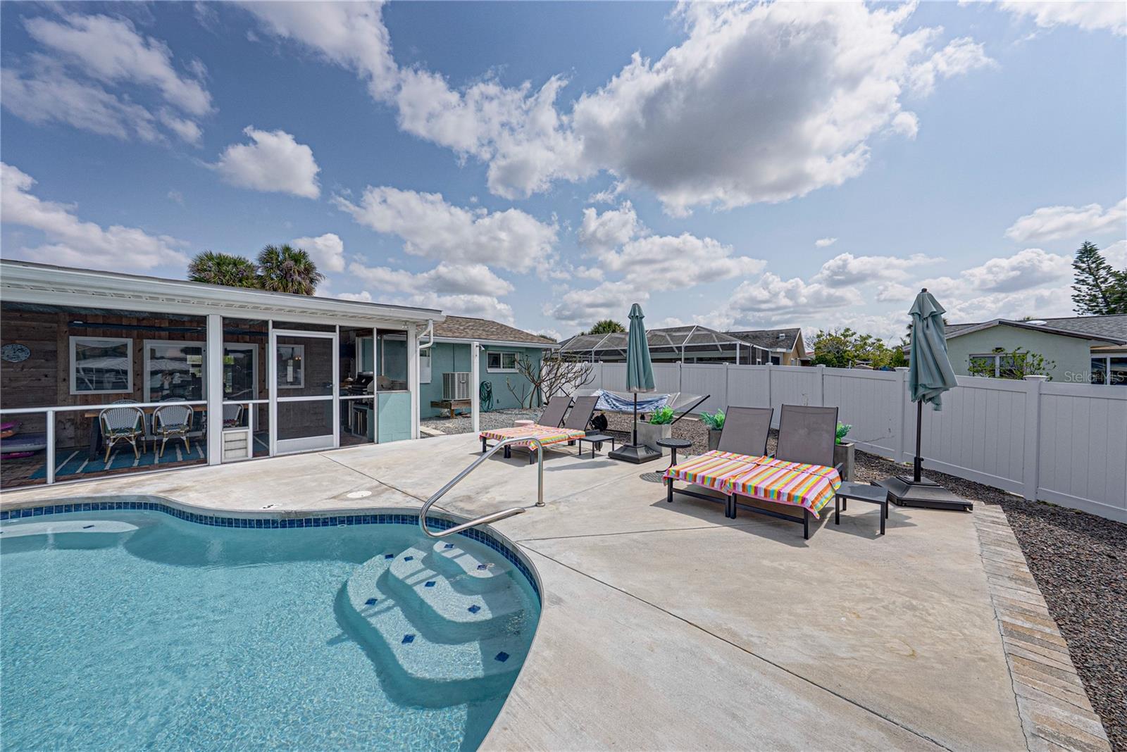 1004 SAGO PALM WAY, APOLLO BEACH, FL, 33572