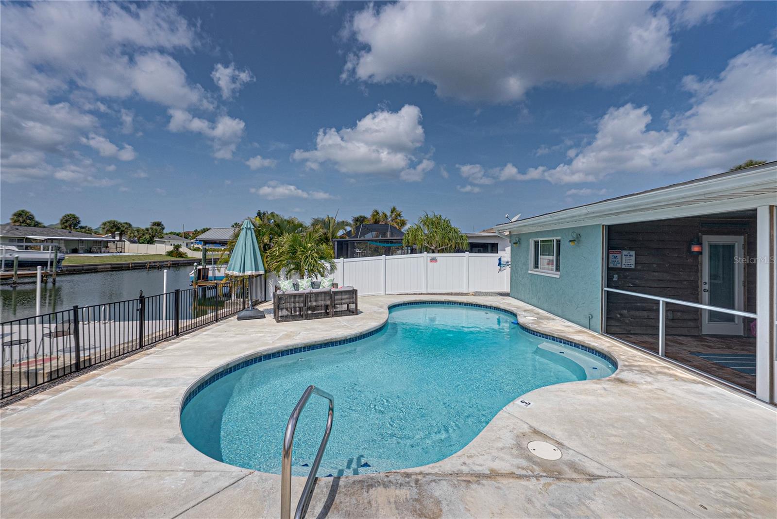 1004 SAGO PALM WAY, APOLLO BEACH, FL, 33572