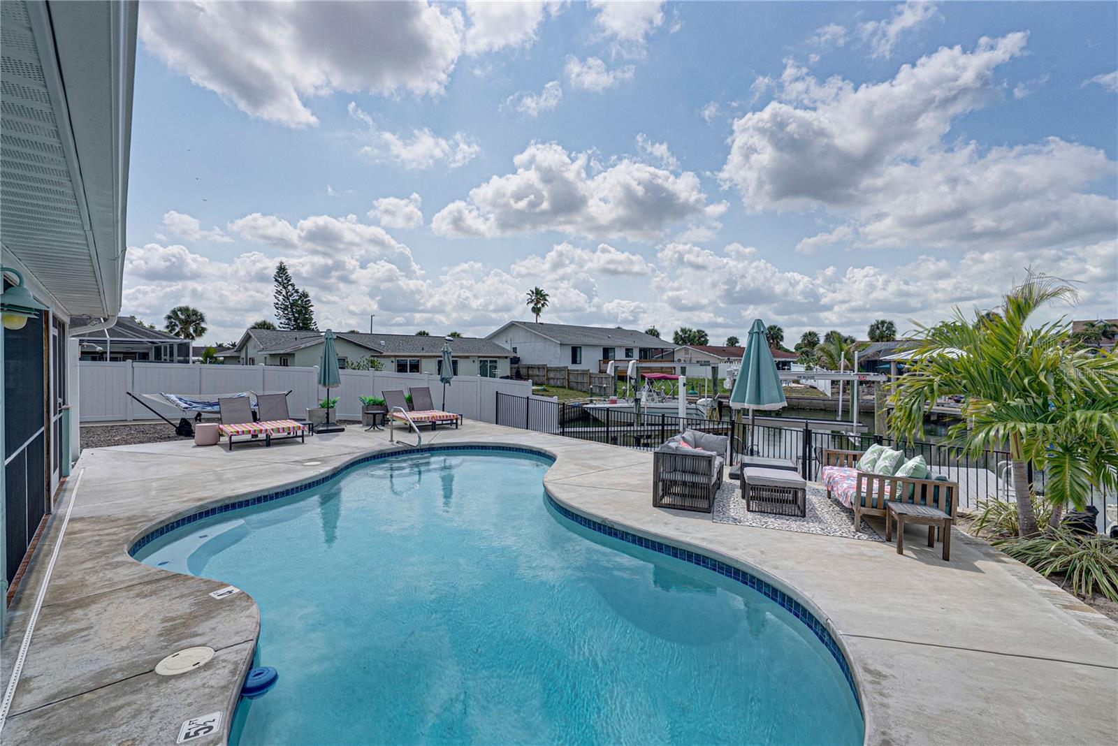 1004 SAGO PALM WAY, APOLLO BEACH, FL, 33572