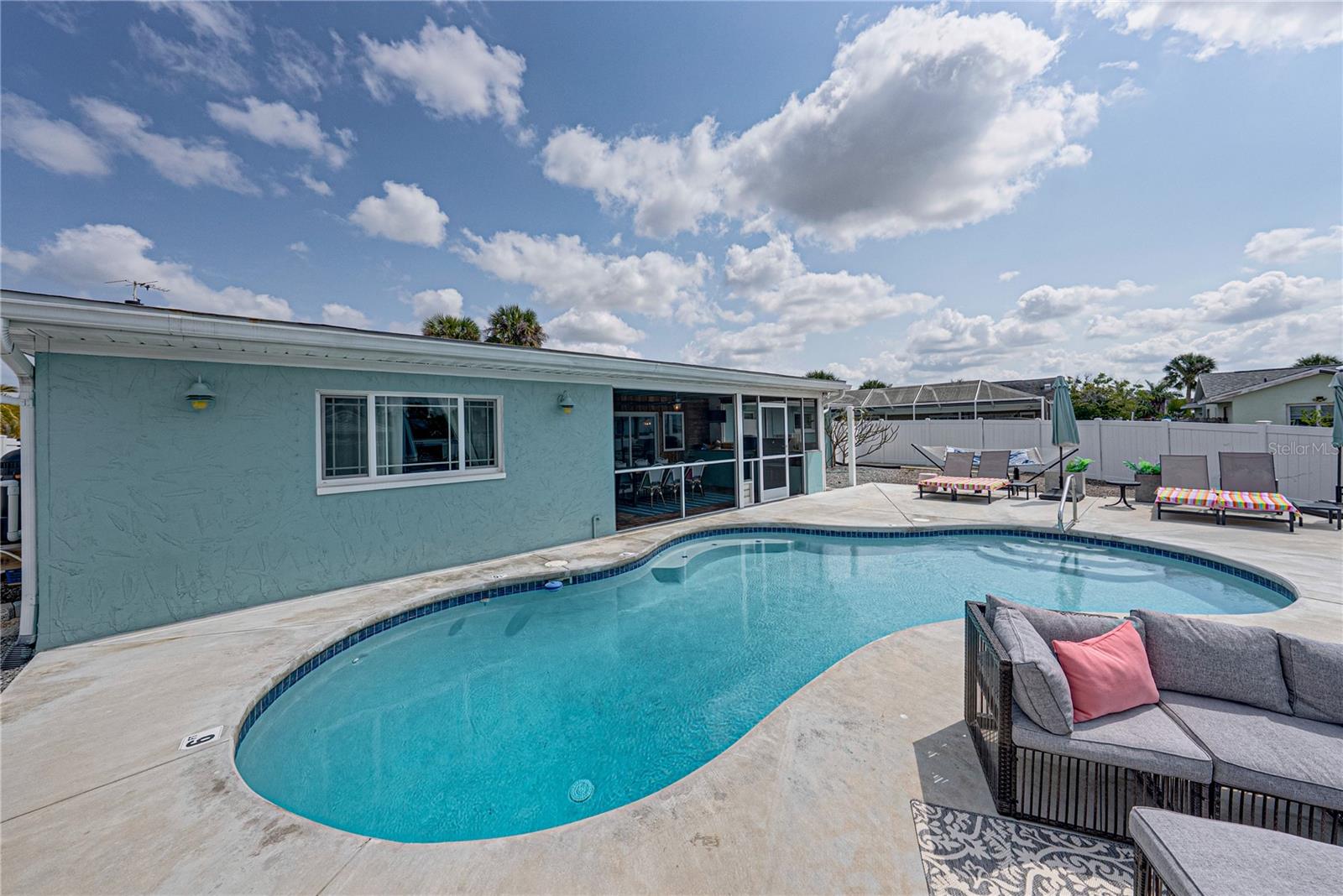 1004 SAGO PALM WAY, APOLLO BEACH, FL, 33572