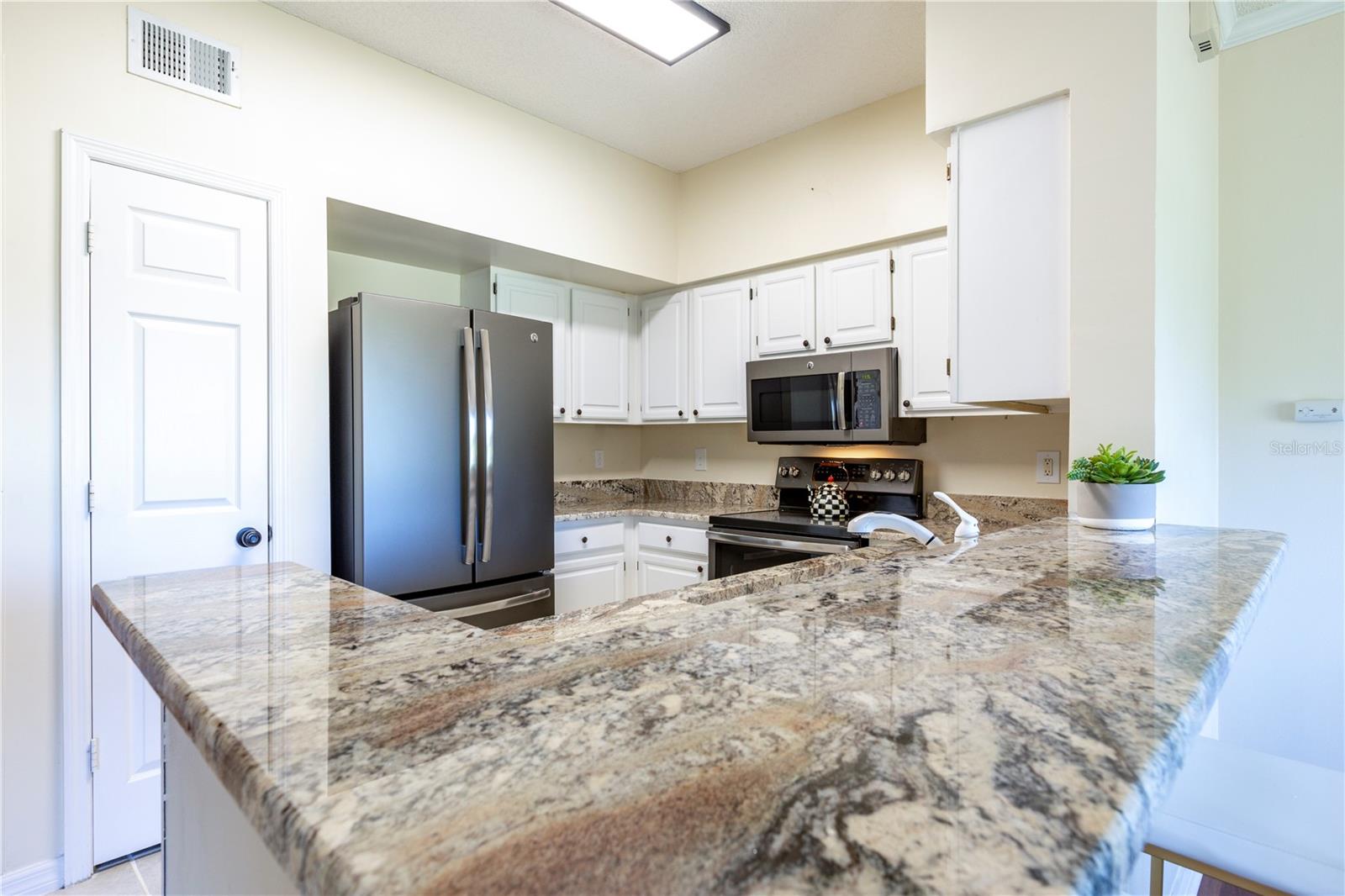 10000 SW 52ND AVE #124, GAINESVILLE, FL, 32608