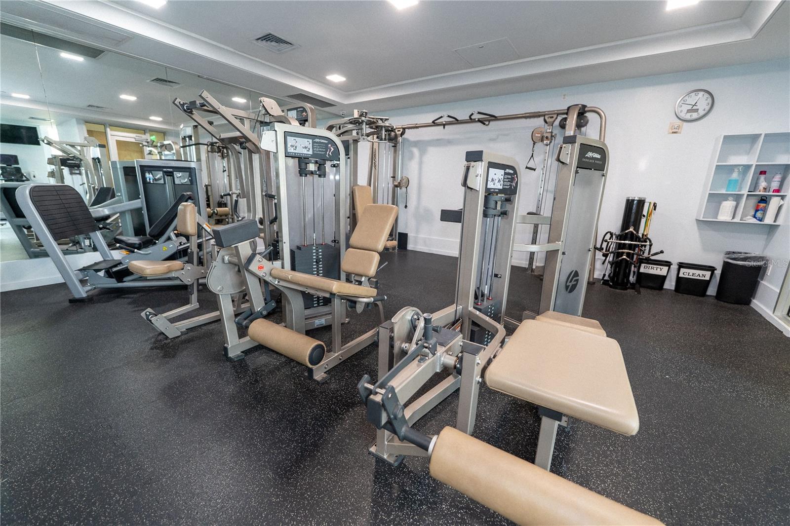 1350 MAIN ST #200, SARASOTA, FL, 34236