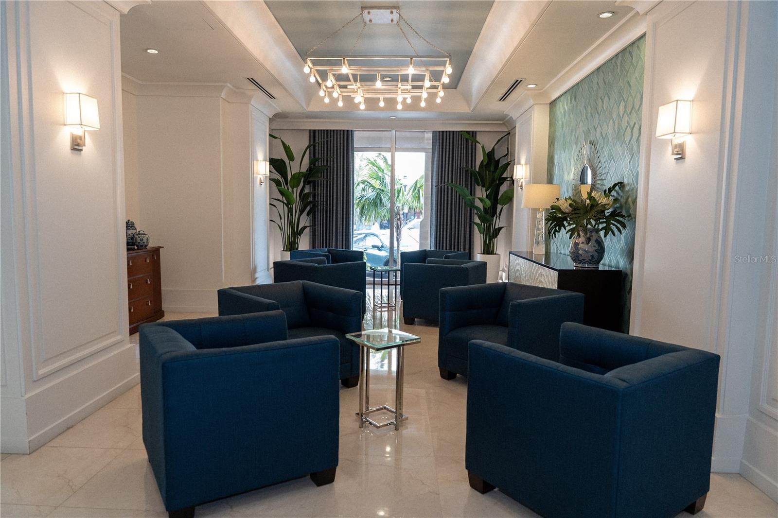 1350 MAIN ST #200, SARASOTA, FL, 34236