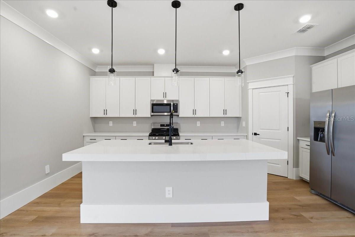 15165 SERENE SHORES LOOP, BRADENTON, FL, 34211