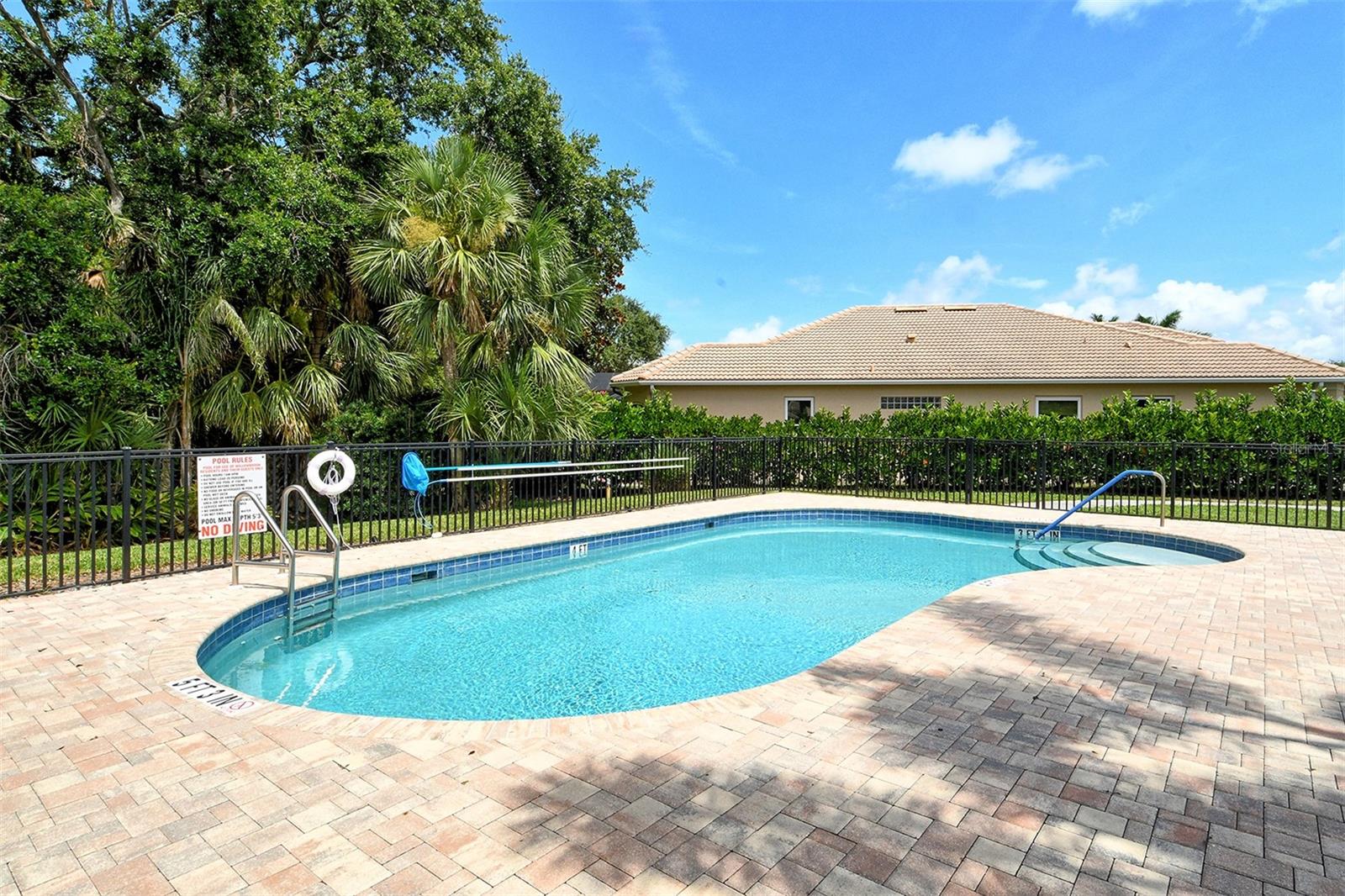9000 WILLOW BROOK DR, SARASOTA, FL, 34238
