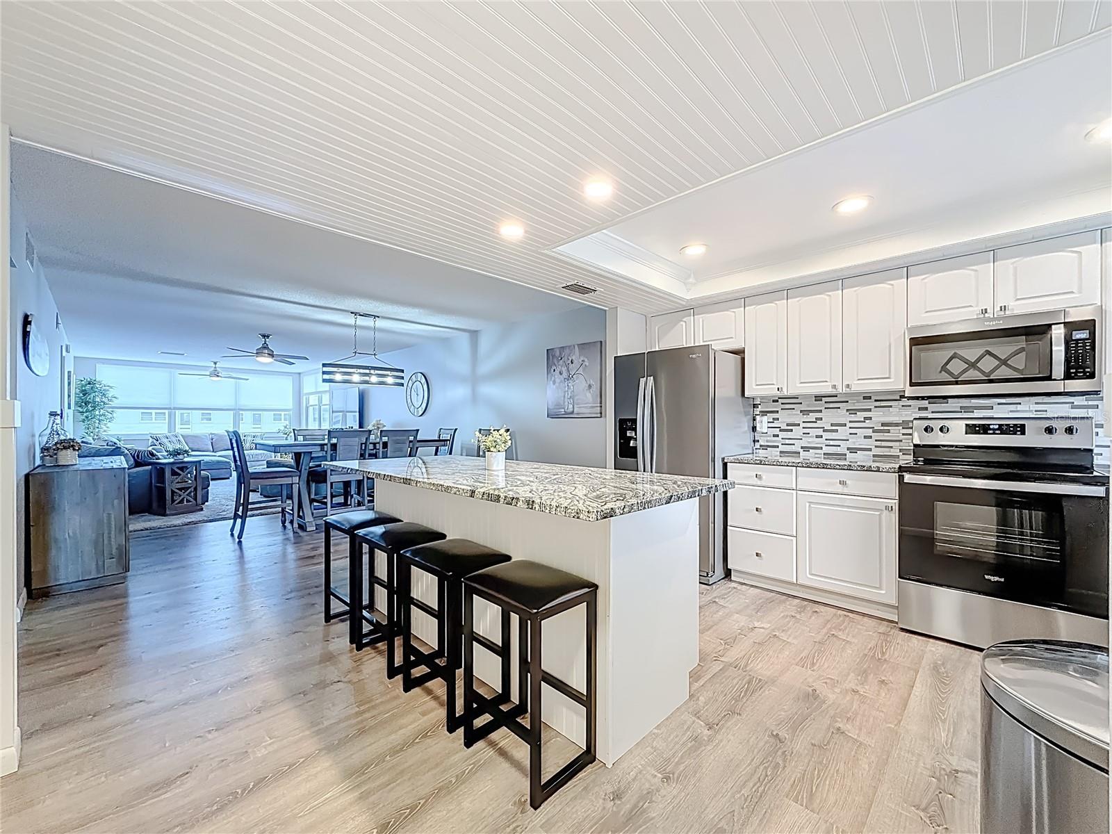 5575 GULF BLVD #225, ST PETE BEACH, FL, 33706