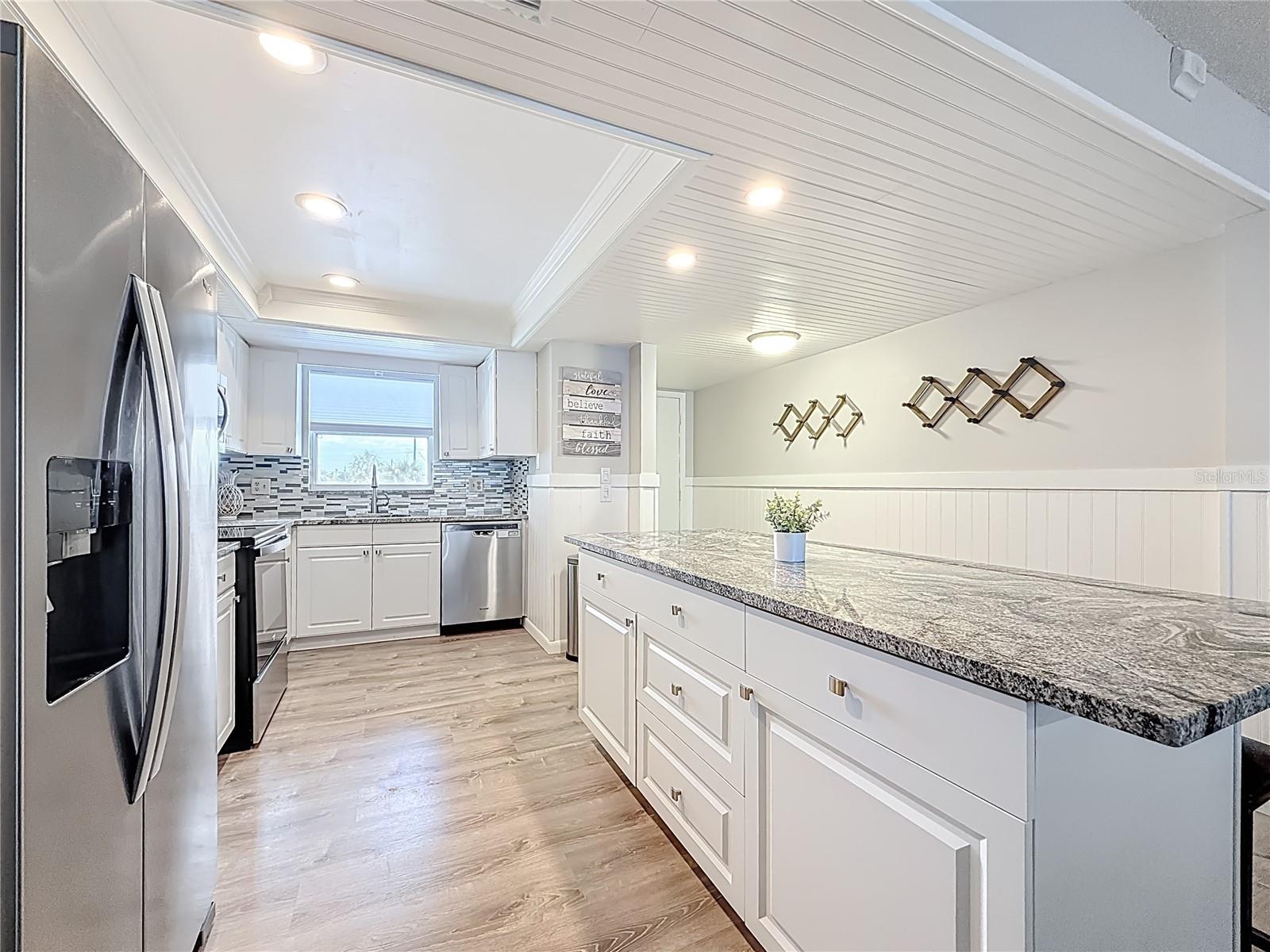 5575 GULF BLVD #225, ST PETE BEACH, FL, 33706