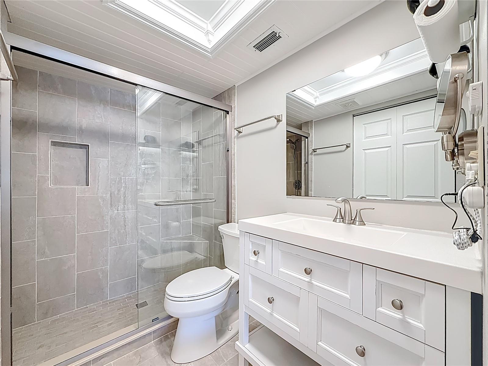 5575 GULF BLVD #225, ST PETE BEACH, FL, 33706