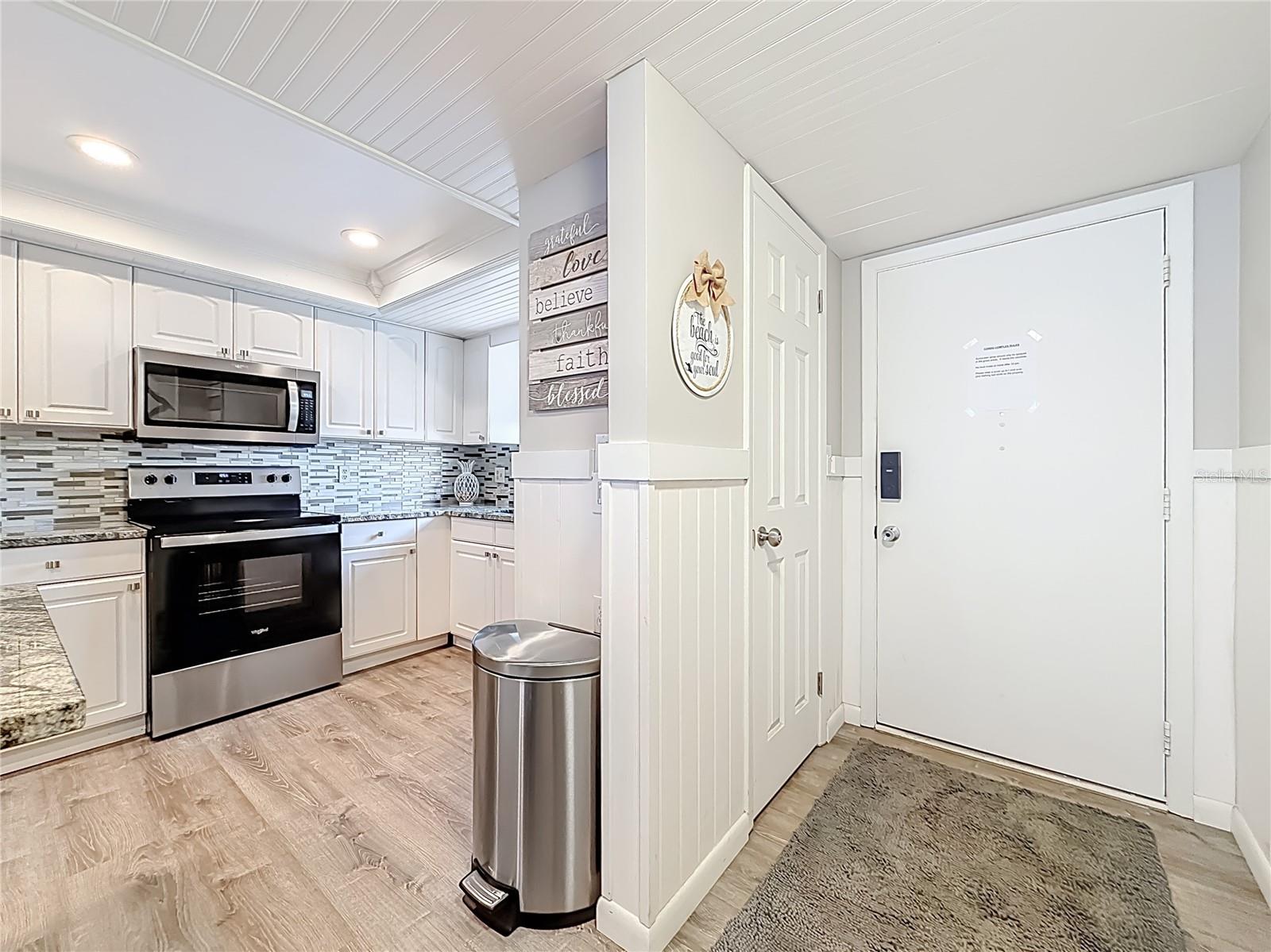 5575 GULF BLVD #225, ST PETE BEACH, FL, 33706