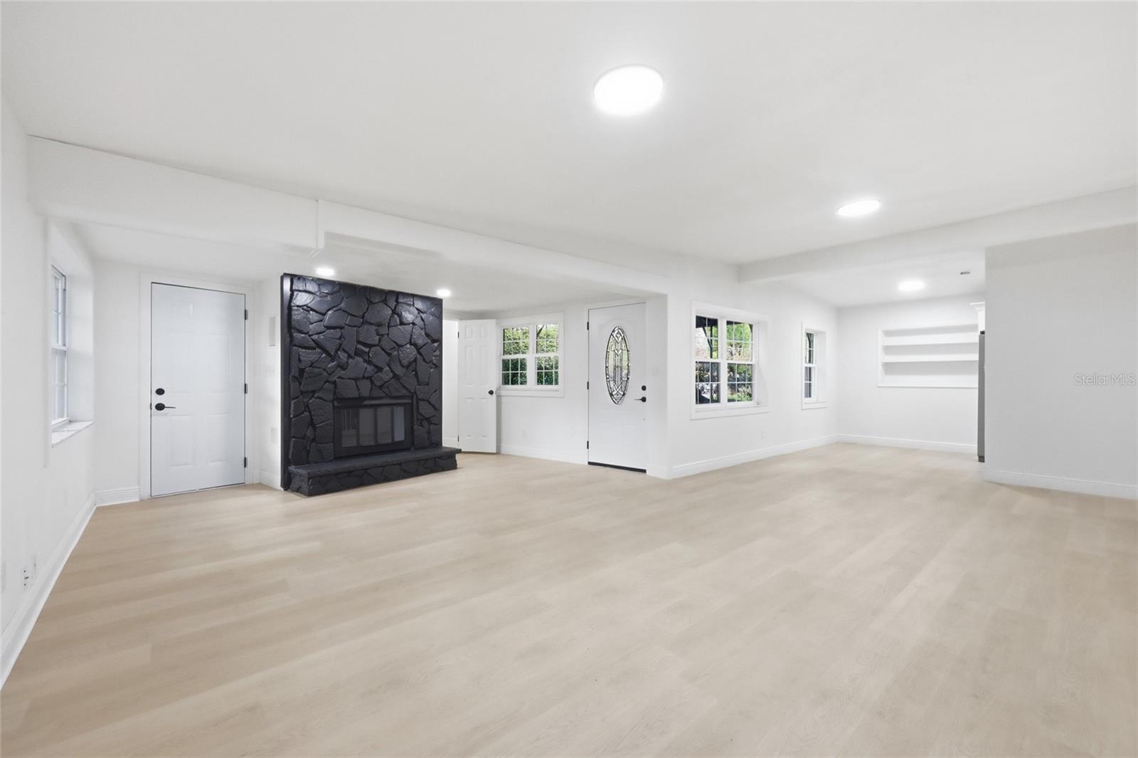 2817 TOURAINE AVE, ORLANDO, FL, 32812