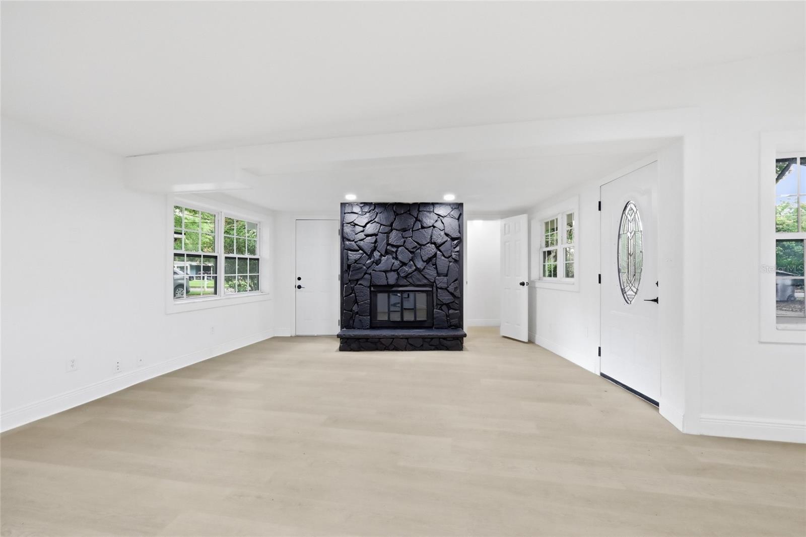 2817 TOURAINE AVE, ORLANDO, FL, 32812