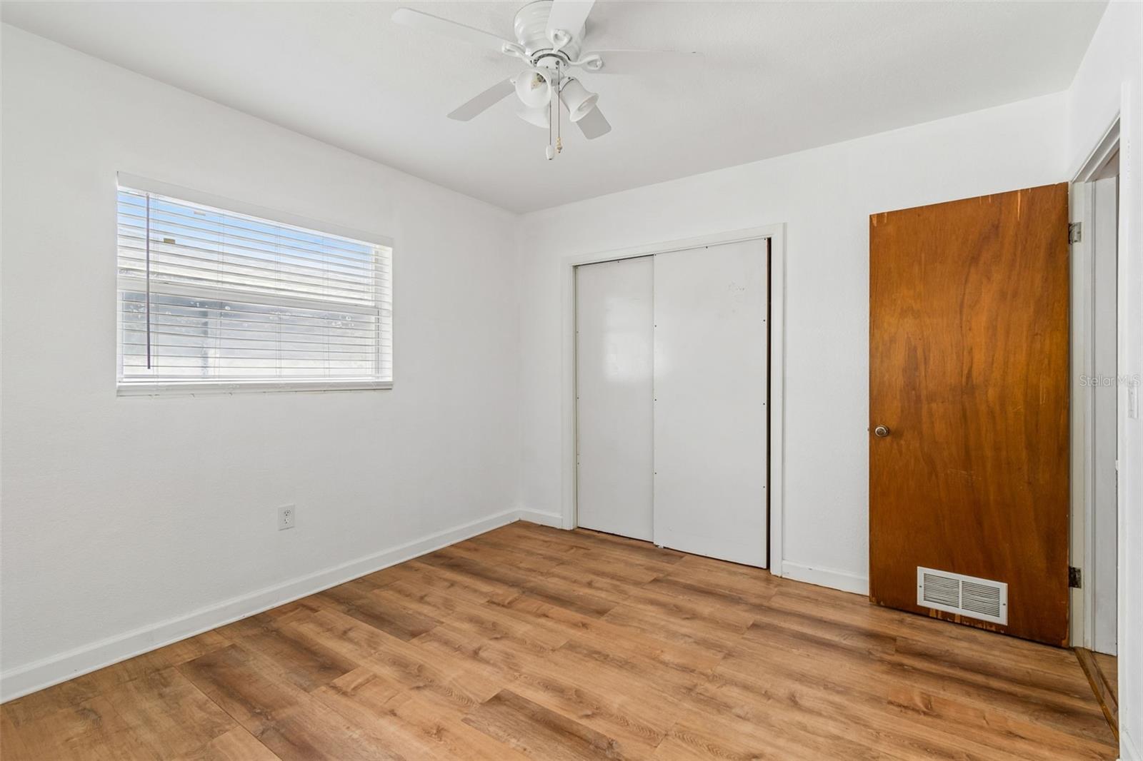 1226 MAGNOLIA DR, CLEARWATER, FL, 33756