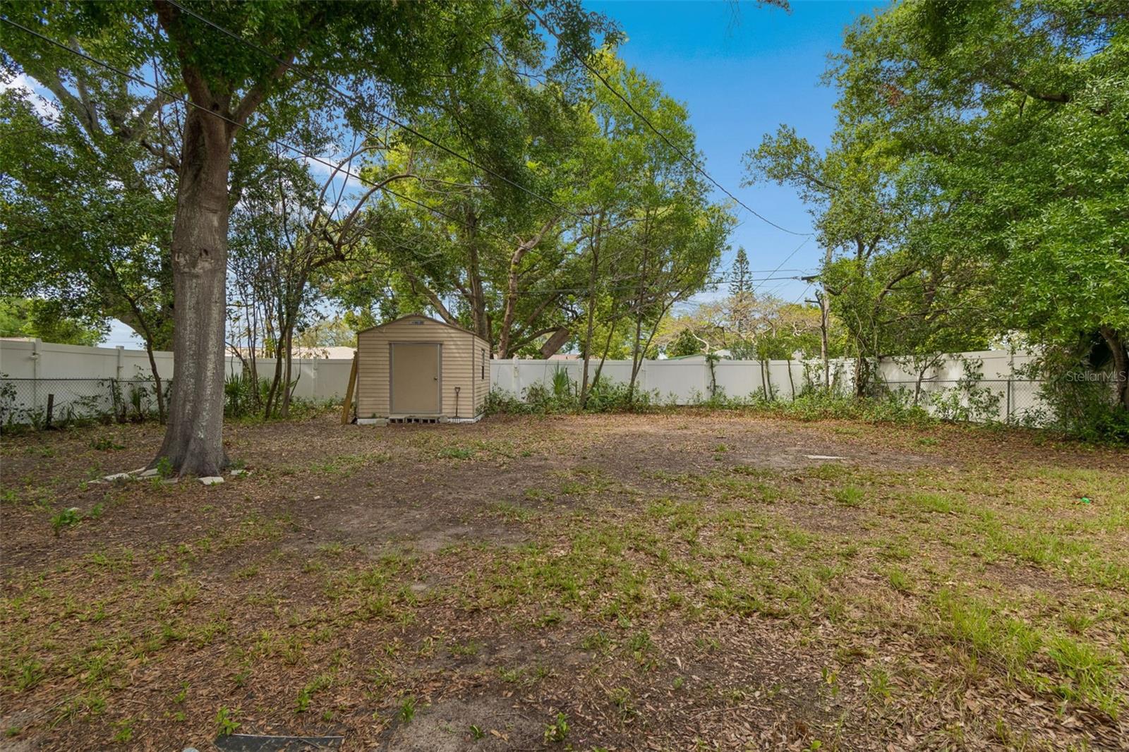 1226 MAGNOLIA DR, CLEARWATER, FL, 33756