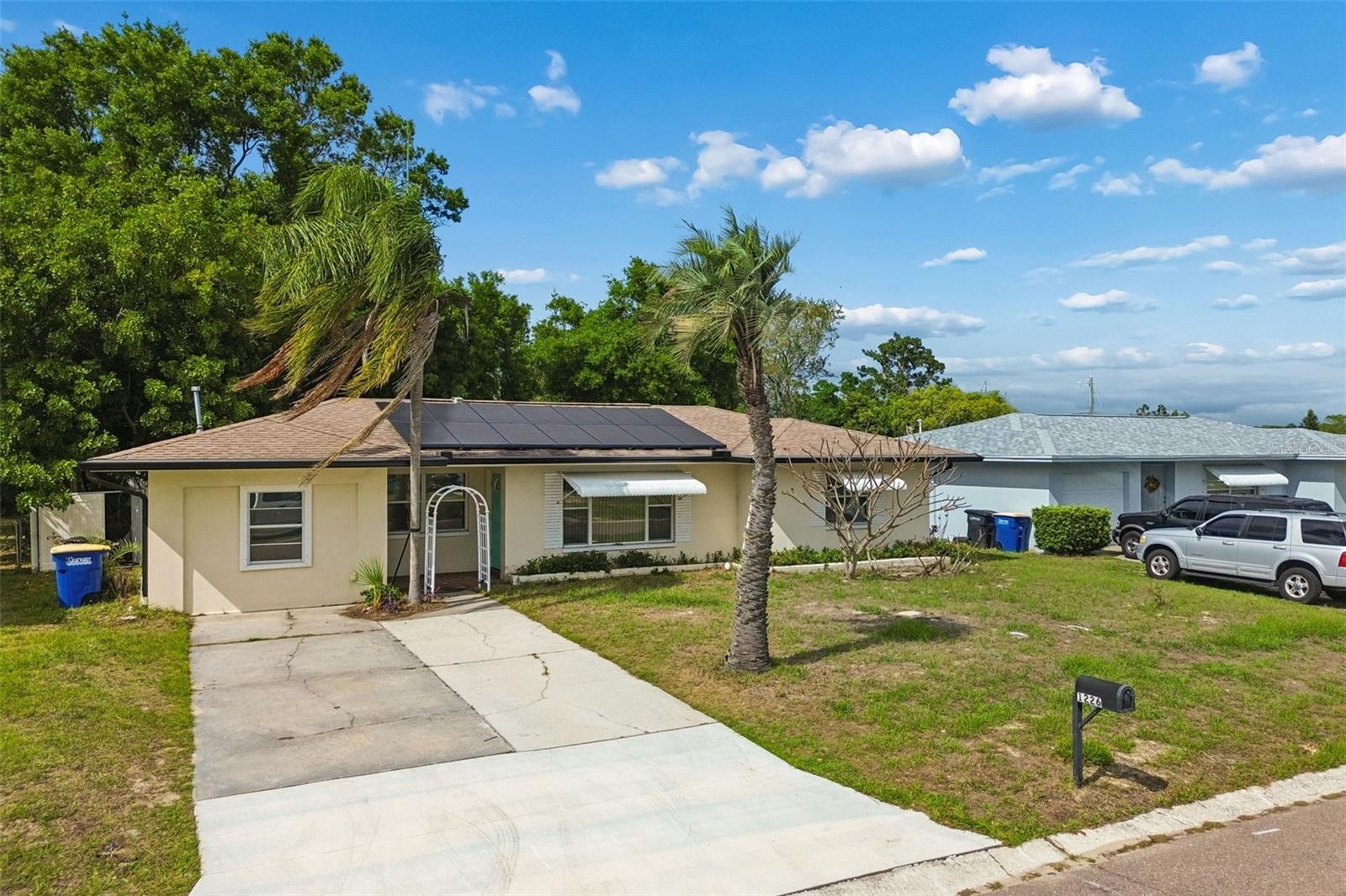 1226 MAGNOLIA DR, CLEARWATER, FL, 33756