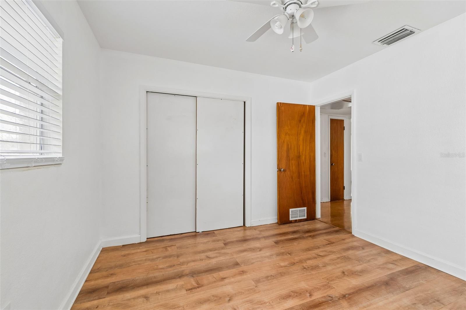 1226 MAGNOLIA DR, CLEARWATER, FL, 33756