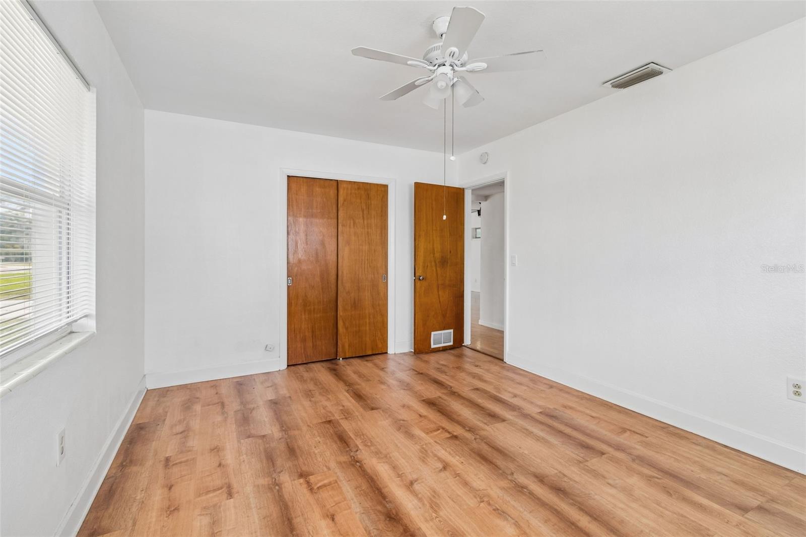 1226 MAGNOLIA DR, CLEARWATER, FL, 33756