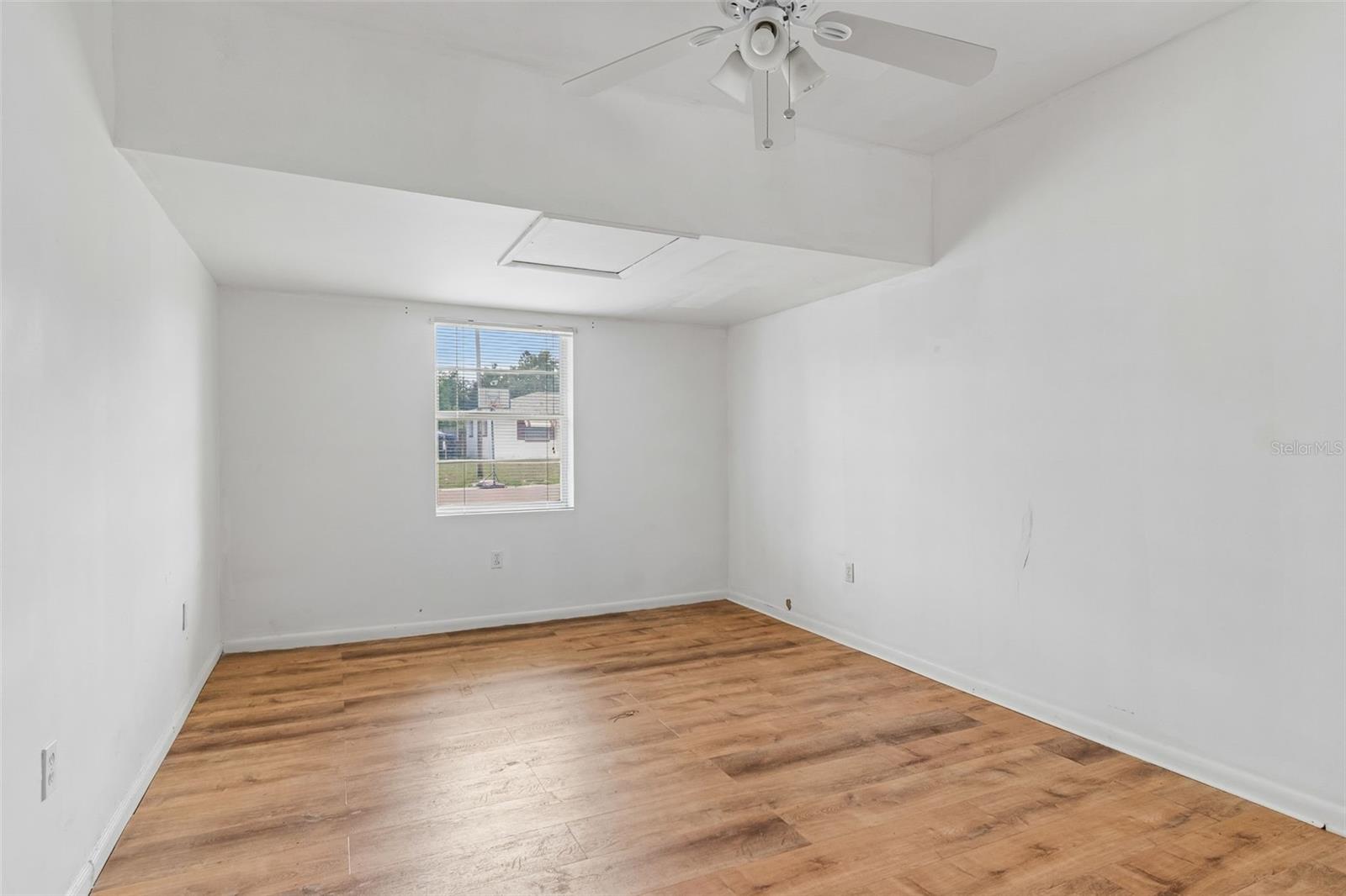 1226 MAGNOLIA DR, CLEARWATER, FL, 33756