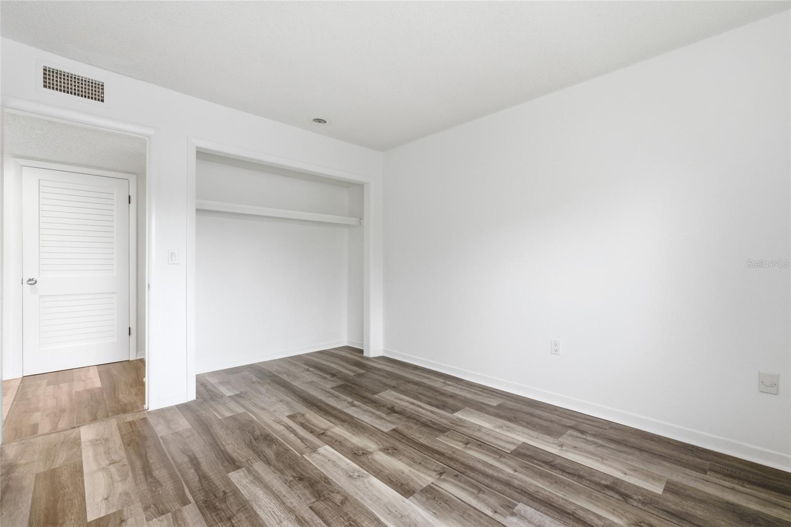 6060 PEREGRINE AVE #17E, ORLANDO, FL, 32819