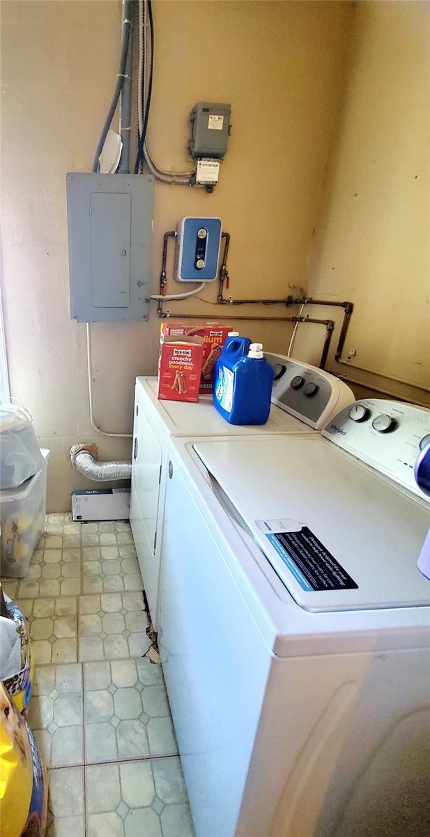 430 1ST AVE NE, LARGO, FL, 33770